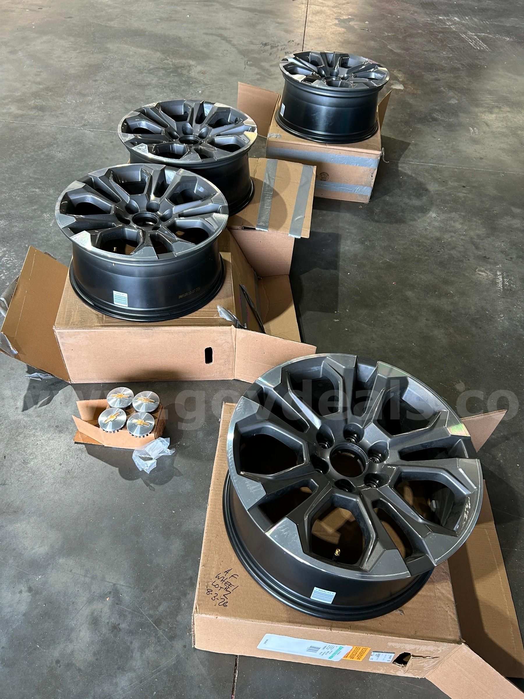 NEW 20X9 CHEVROLET TAHOE WHEELS
