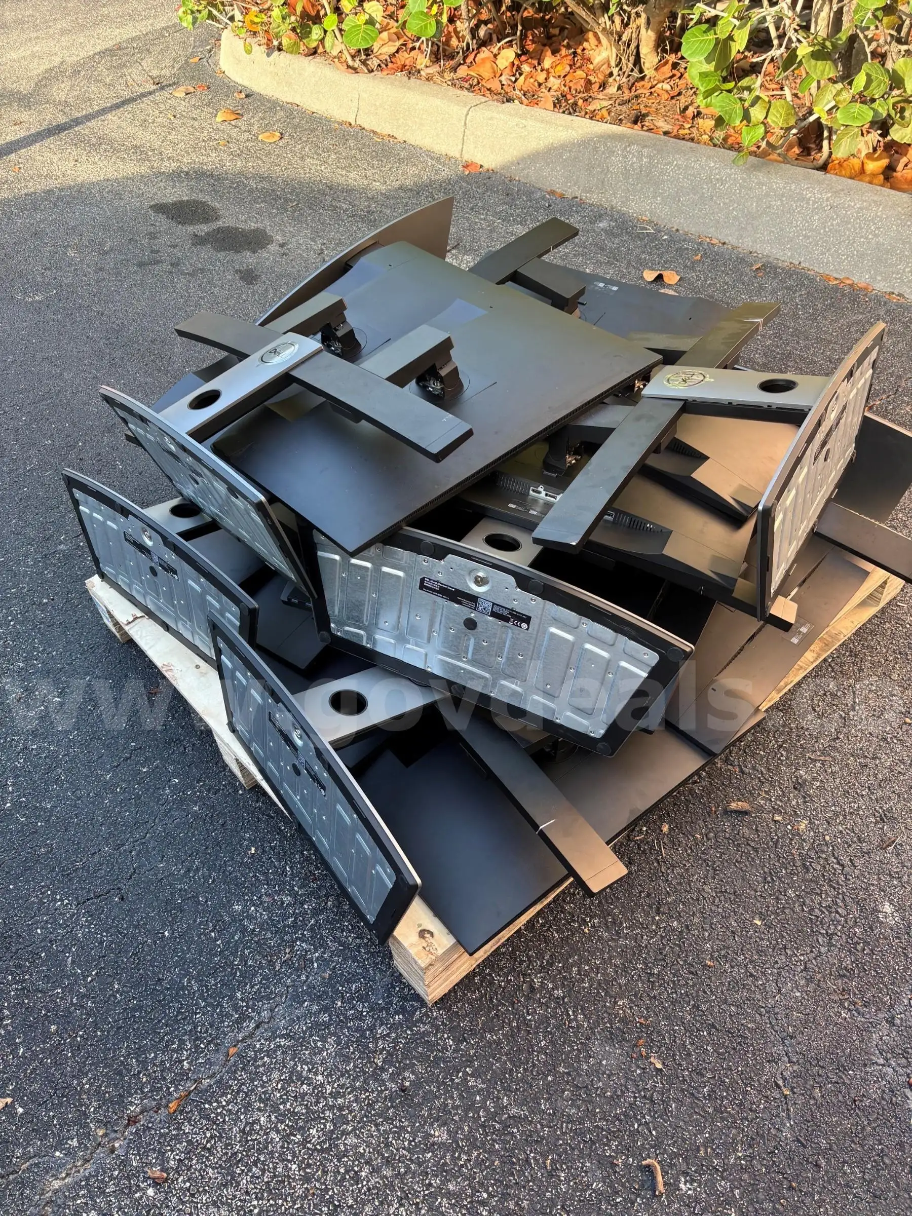 Dell & HP Computer Monitors