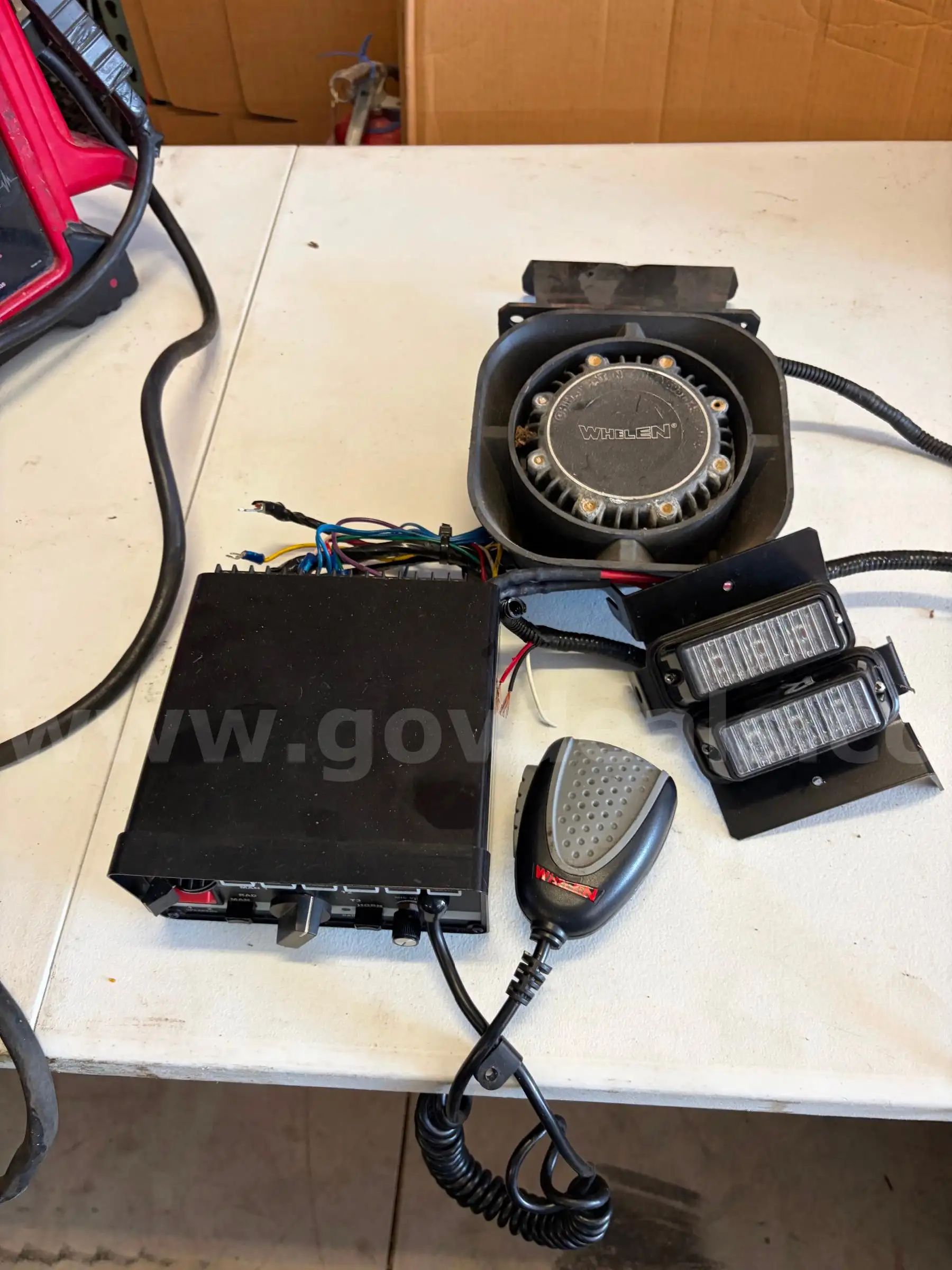 Whelen siren speaker and grill lights
