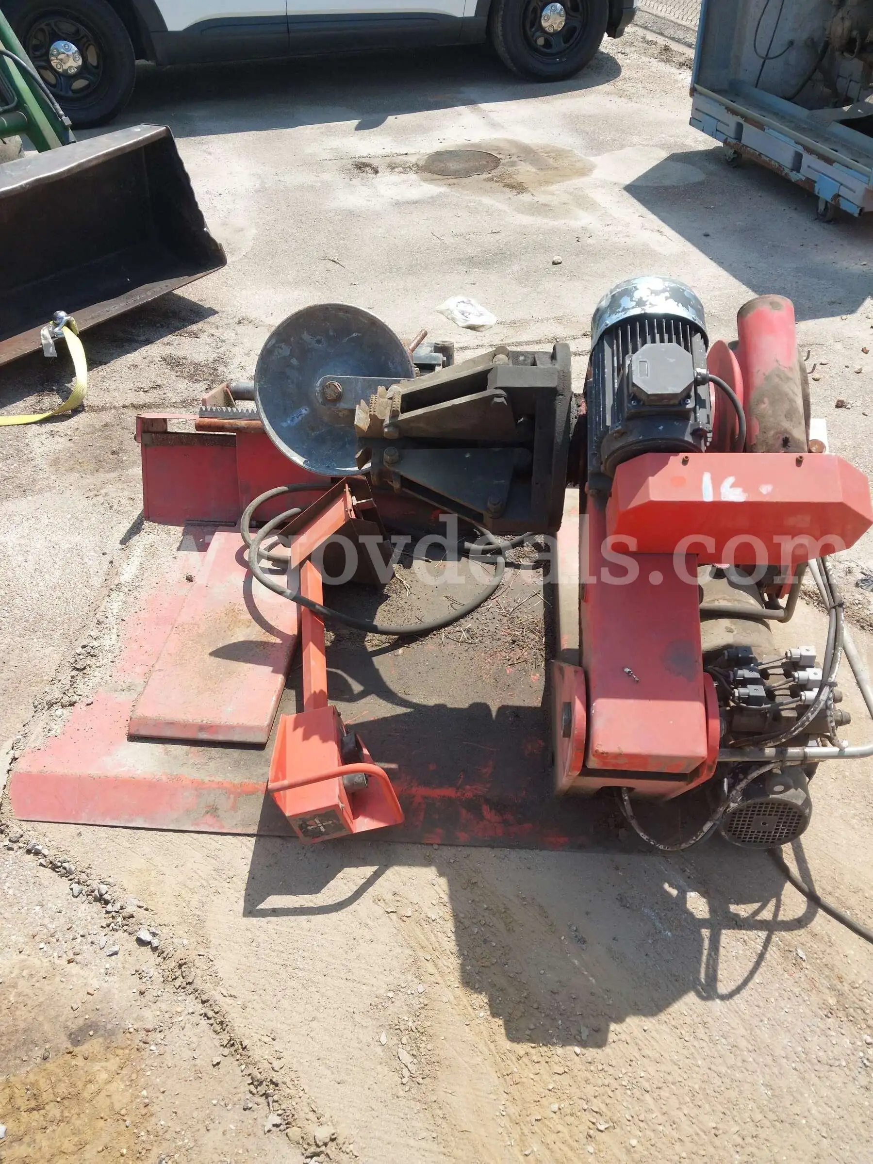 Industrial Hydraulic Pipe Bender with Three-Spool Control Valve
