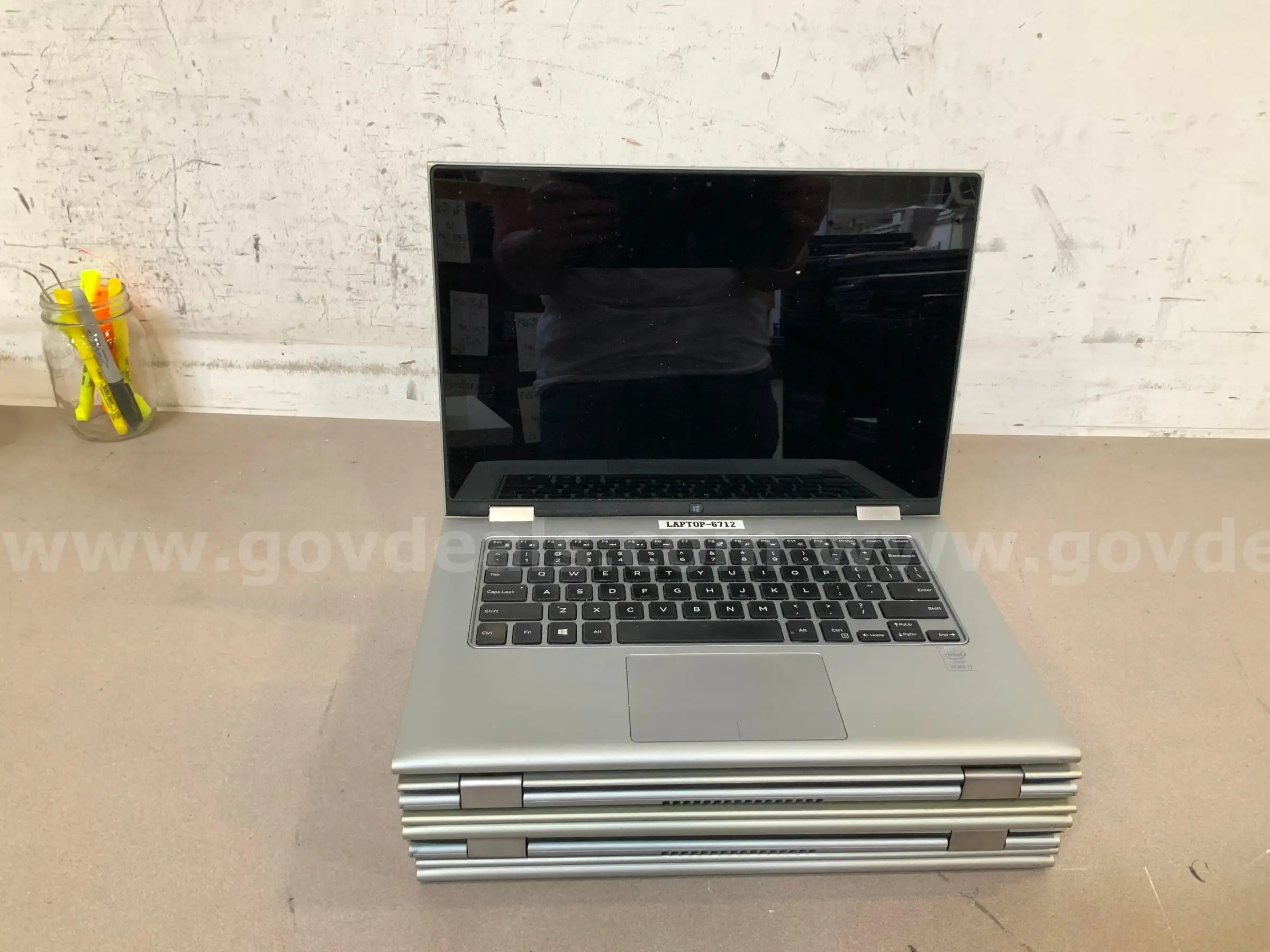 5 Dell Model P57G i7