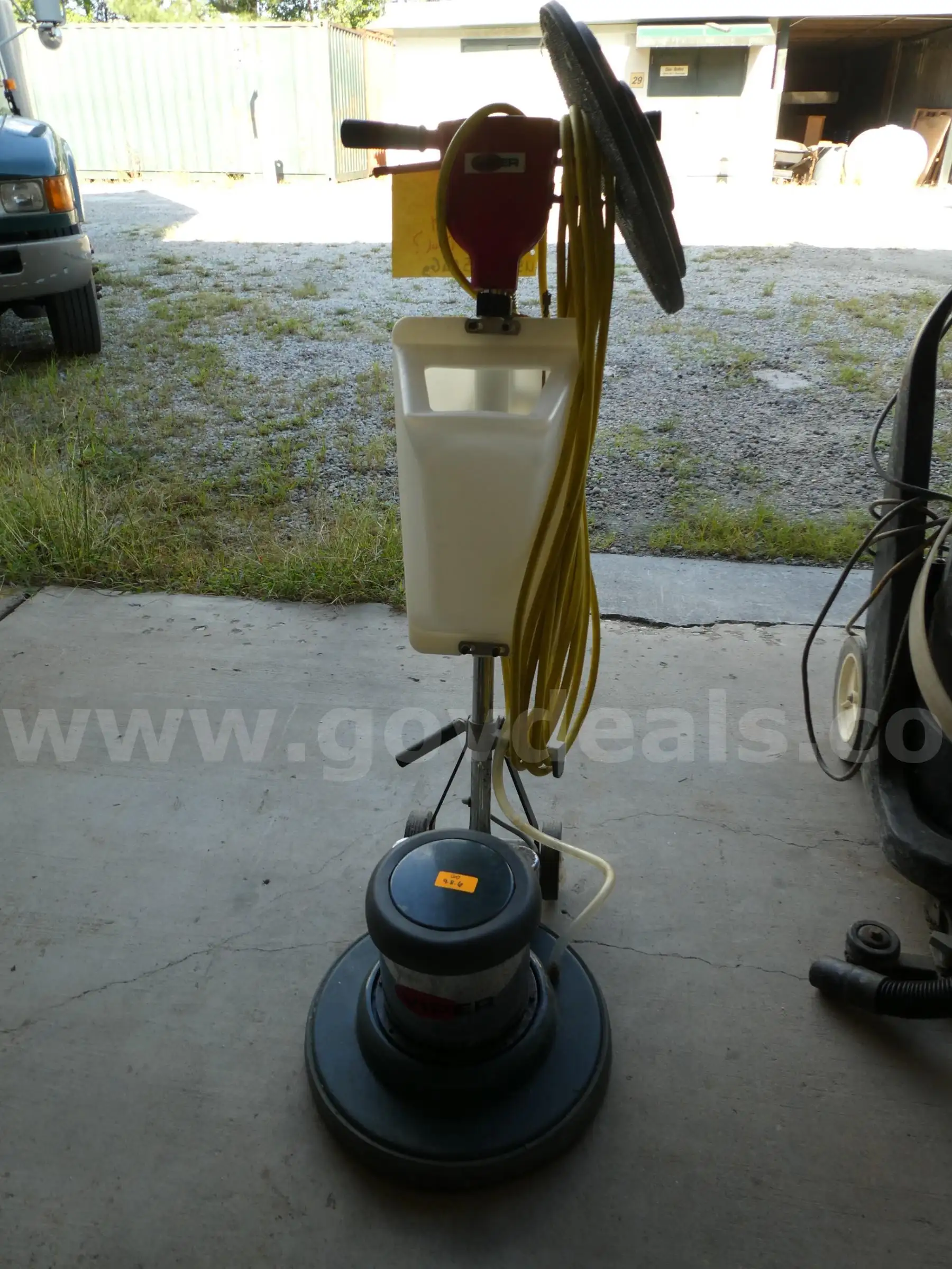 Viper Heavy-Duty Rotary Floor Machine
