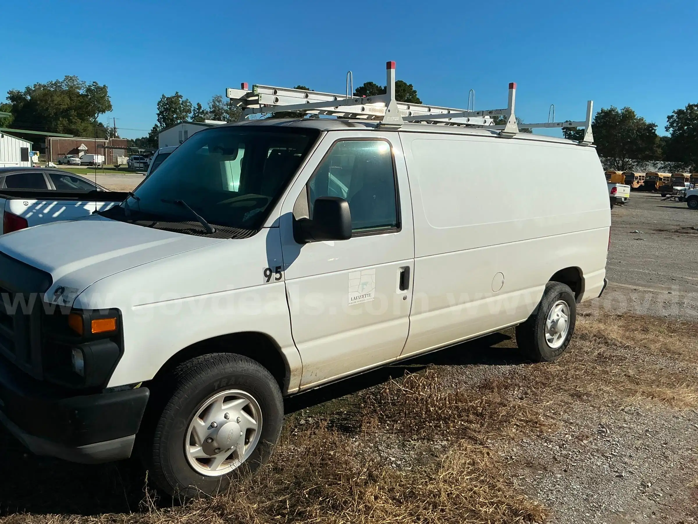 2011 Ford E250 Van 10001787 #95