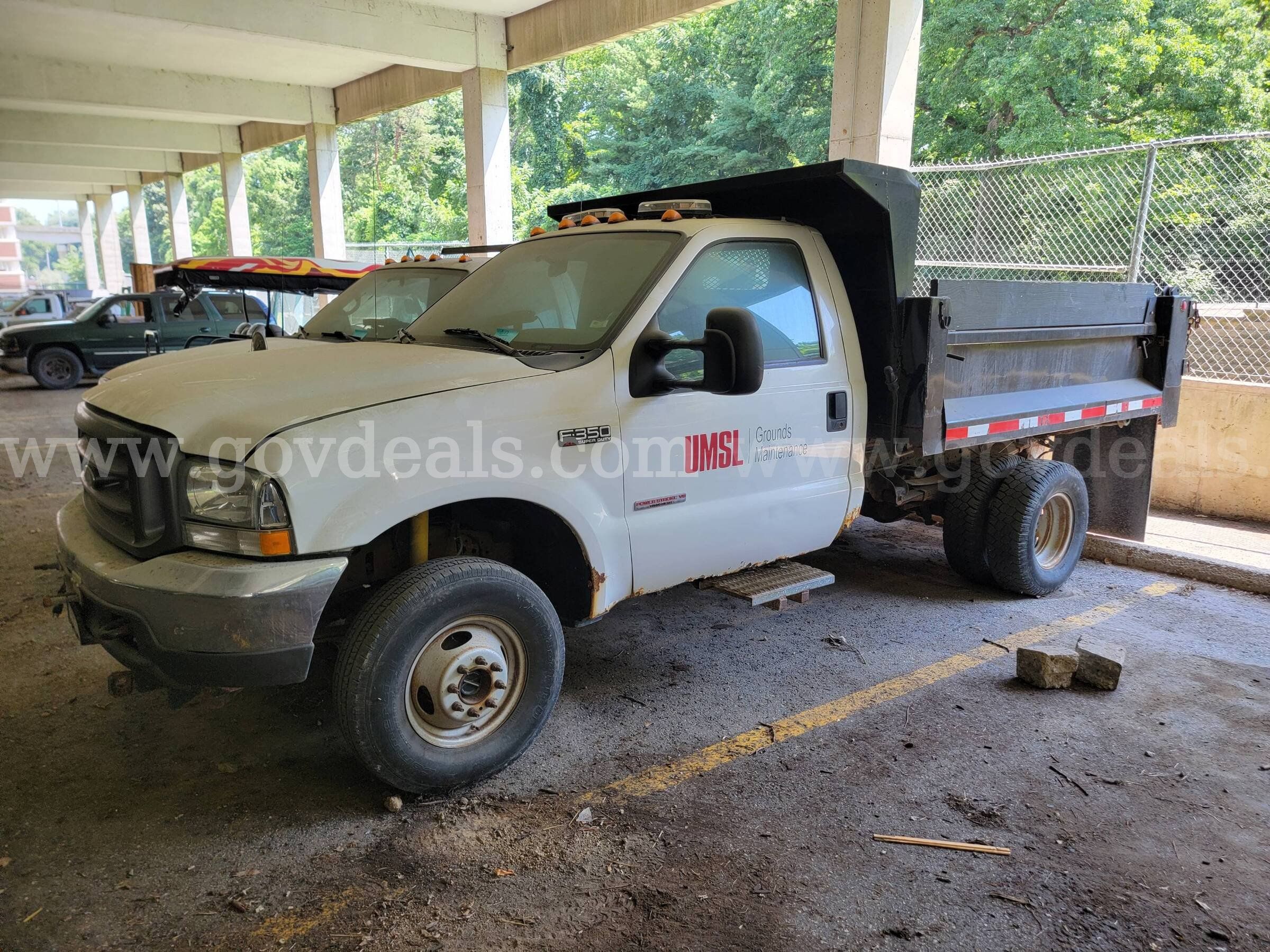 2004 Ford F-350 SD