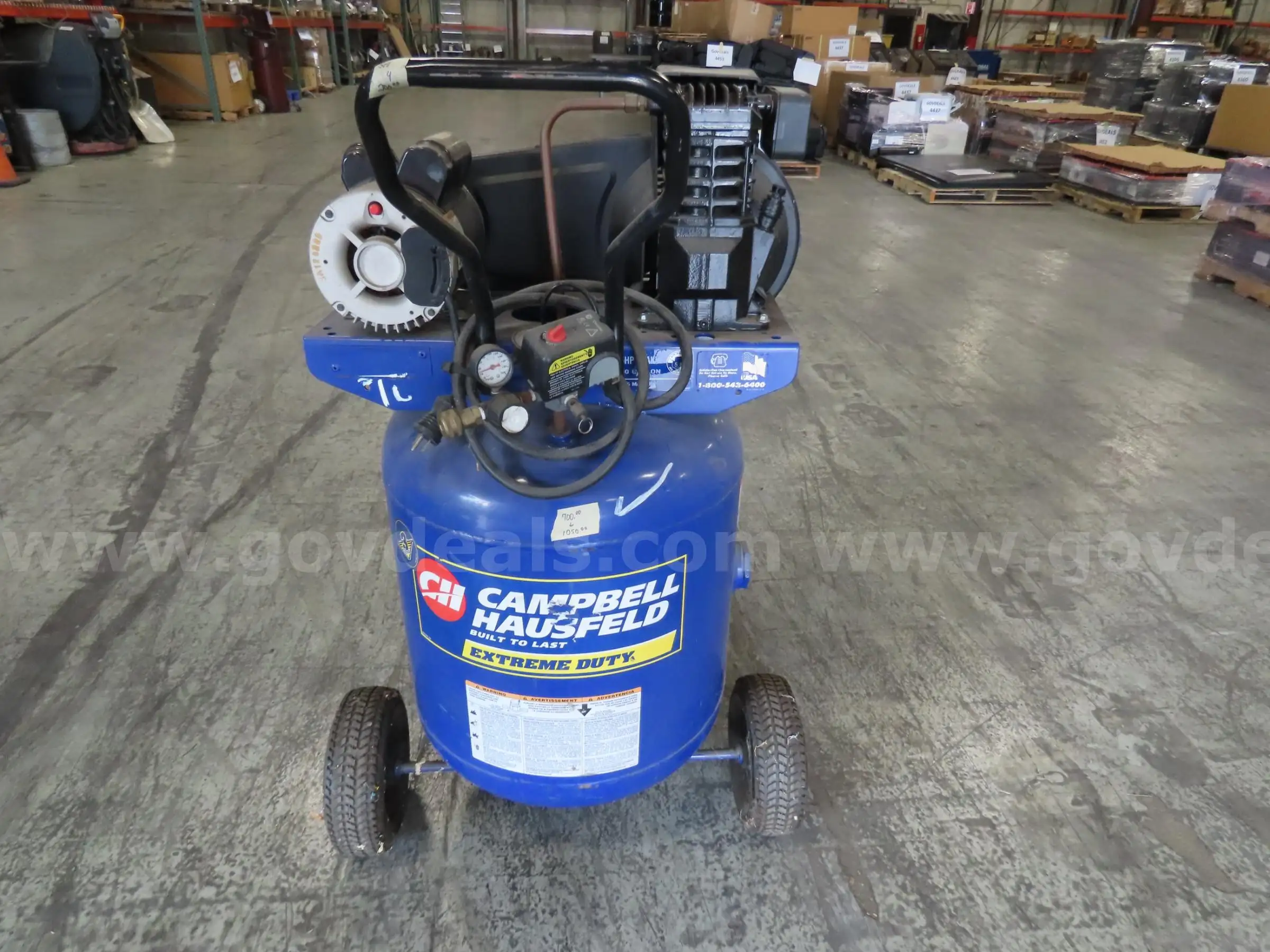 Campbell Hausfeld 30 Gal Air Compressor