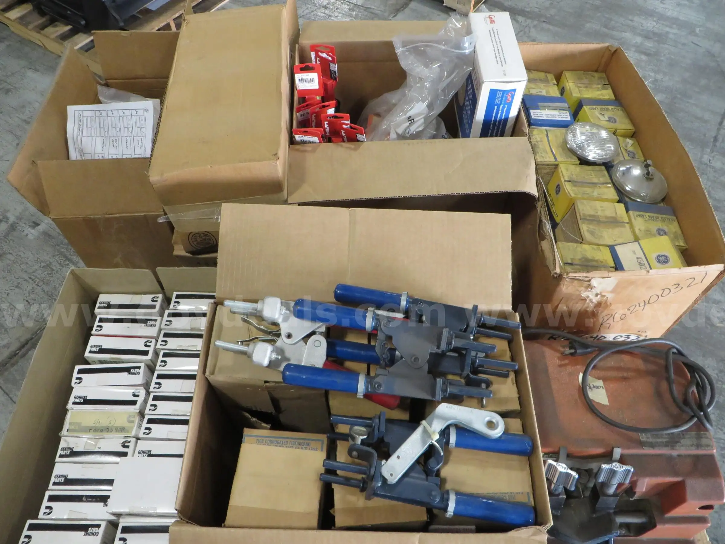 1 pallet GE headlights 3 E-Z clamp handles Rocker levers ILCO key machine and more