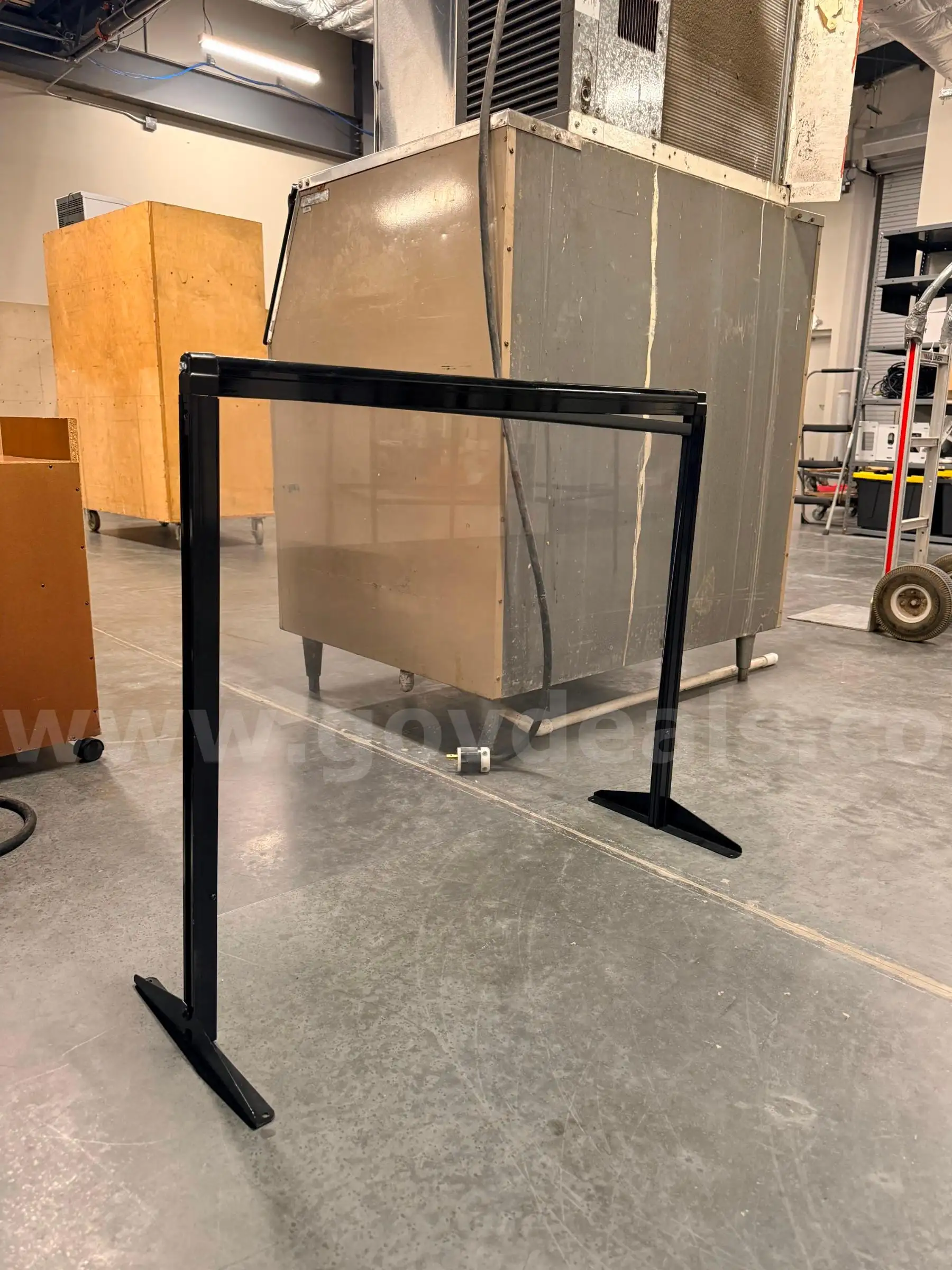 Freestanding Protective Divider