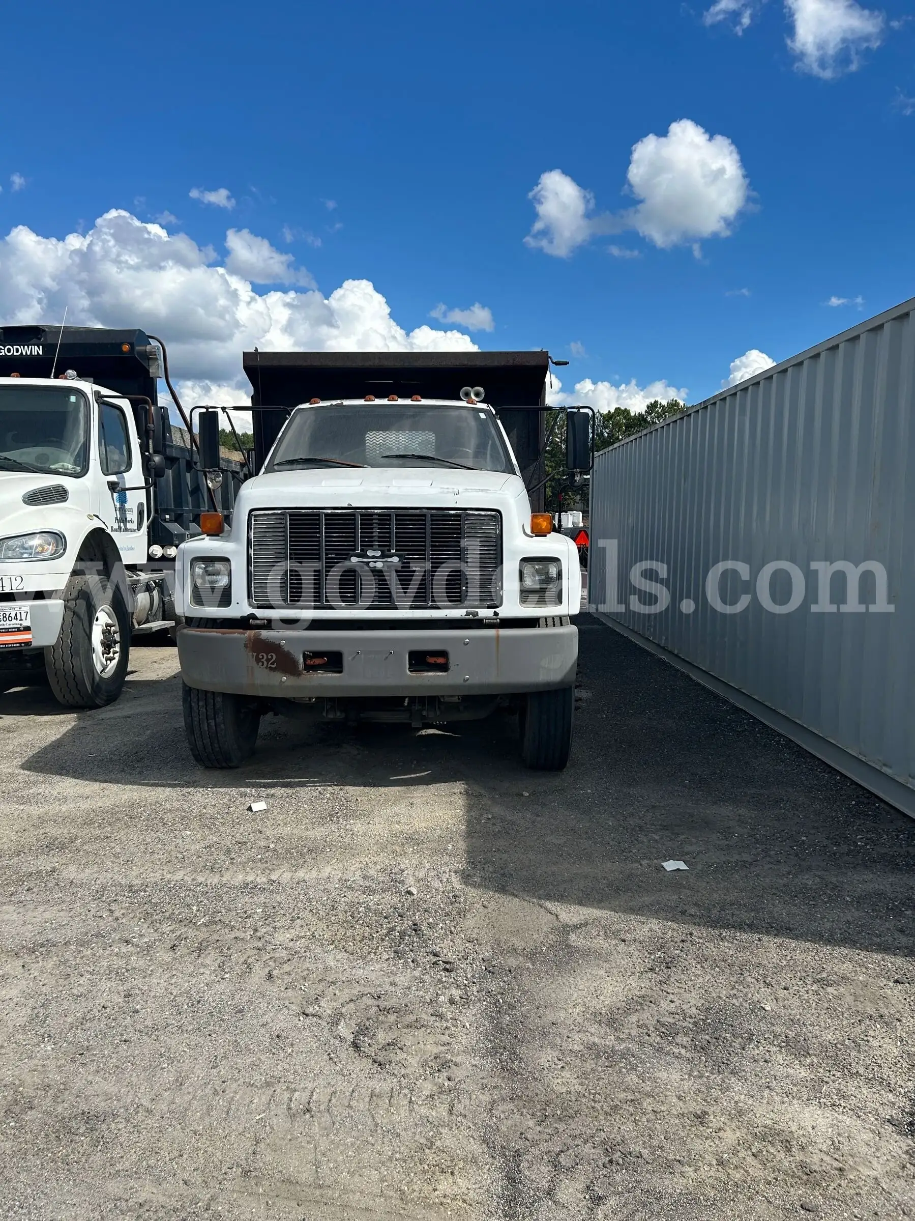 1999 Chevrolet C8500