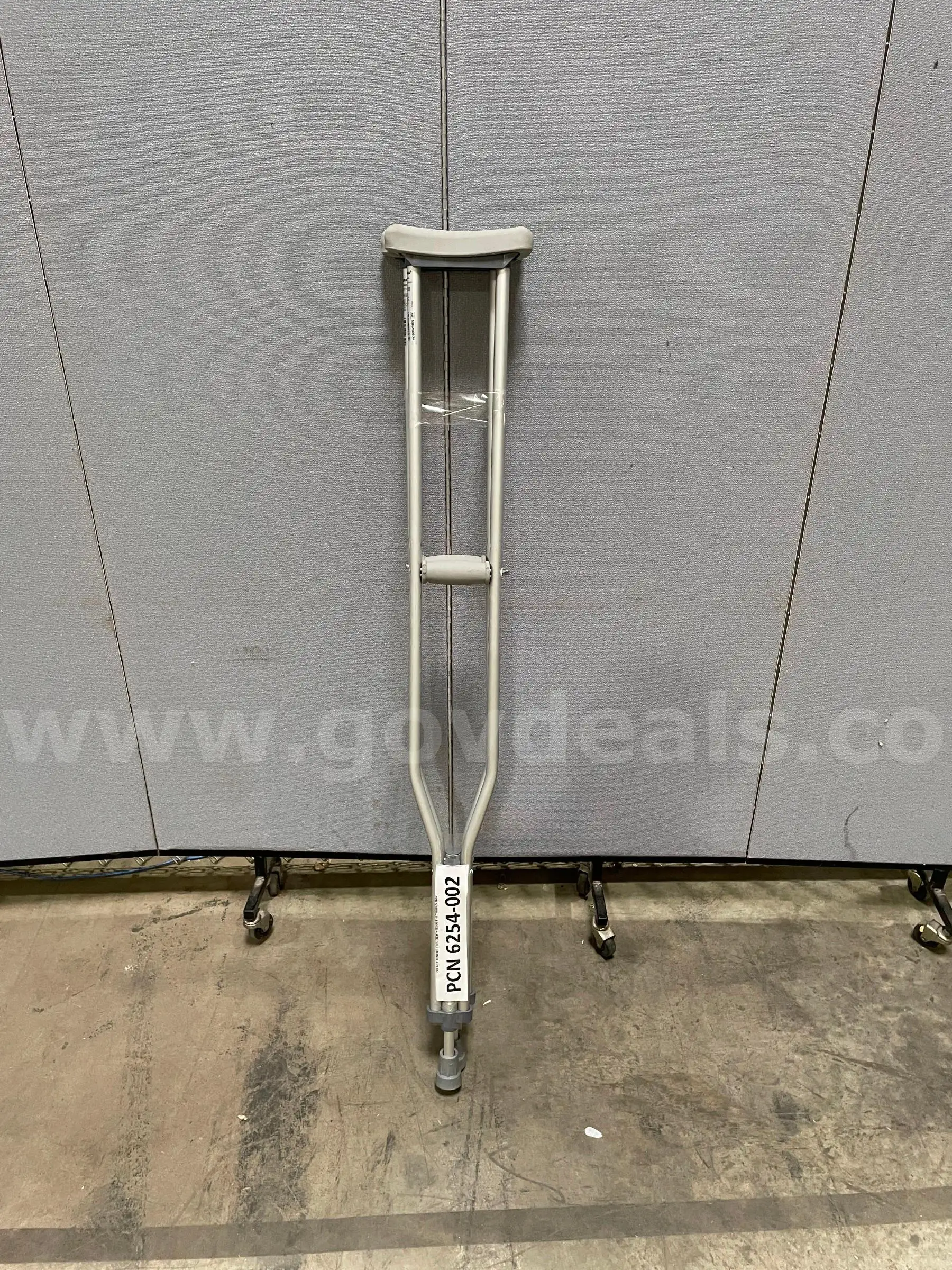 Crutches Aluminum Guardian Adult Patient Height 5 10 - 6 6