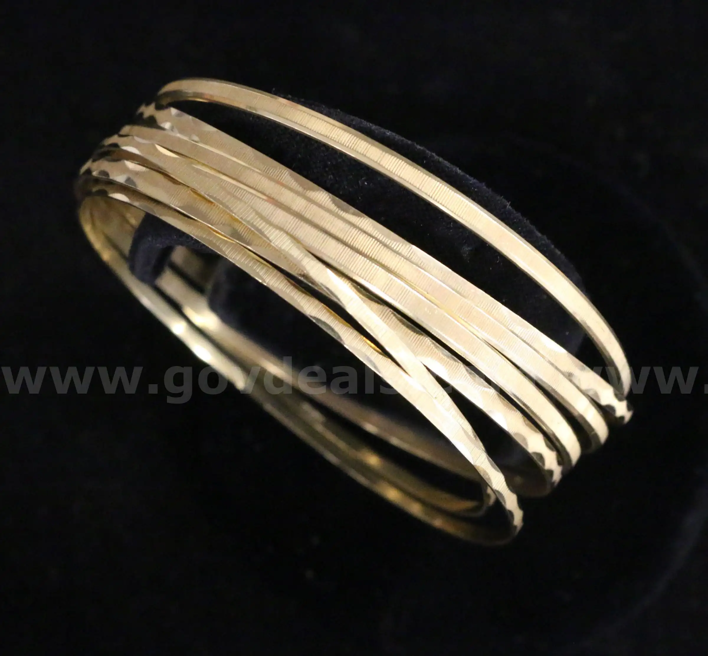 18K Yellow Gold Set Of 7 Etched Bangle Bracelets 48.5 Grams