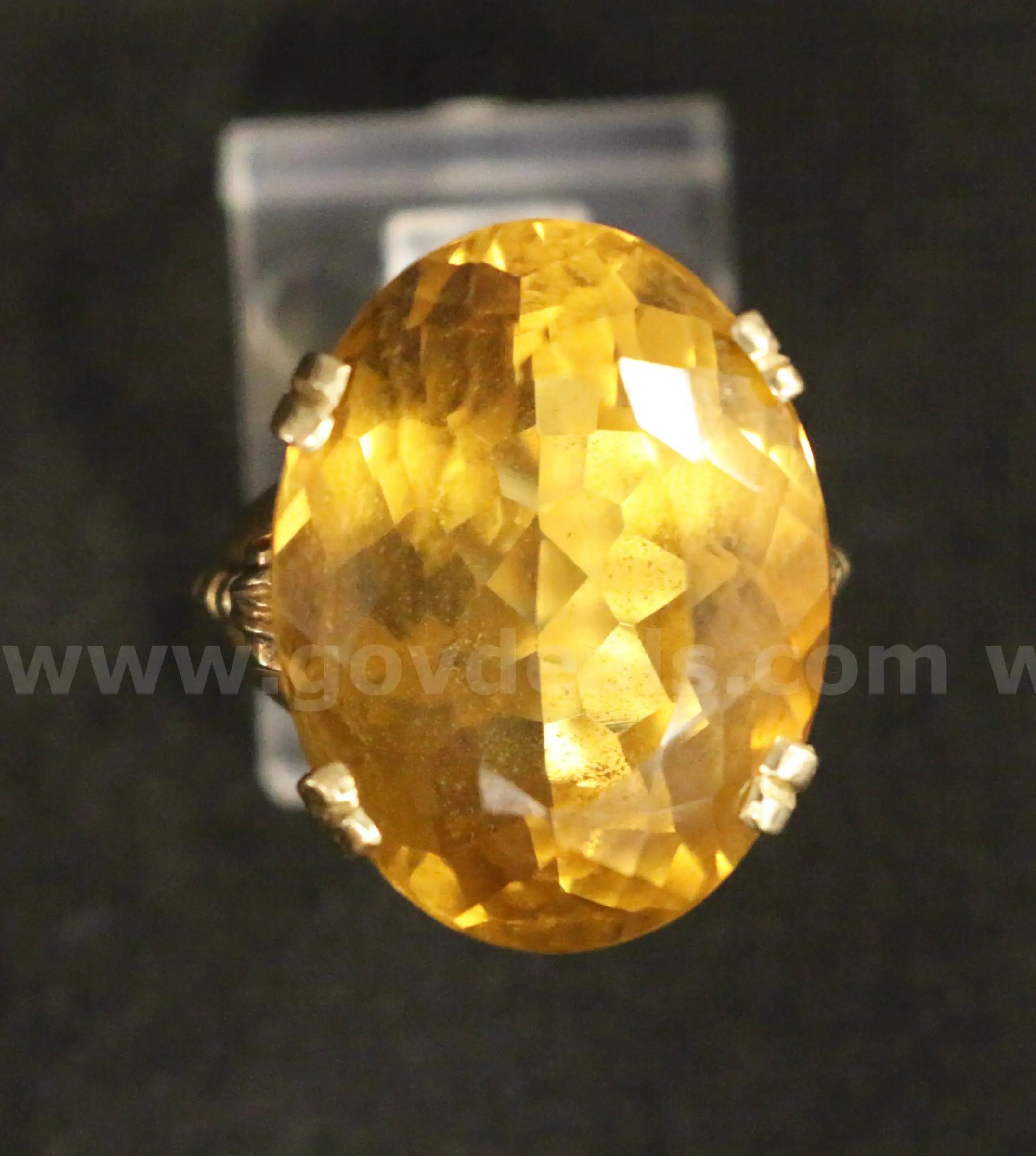14K Yellow Gold Ring With Large Oval Citrine Stone 8.2 Grams