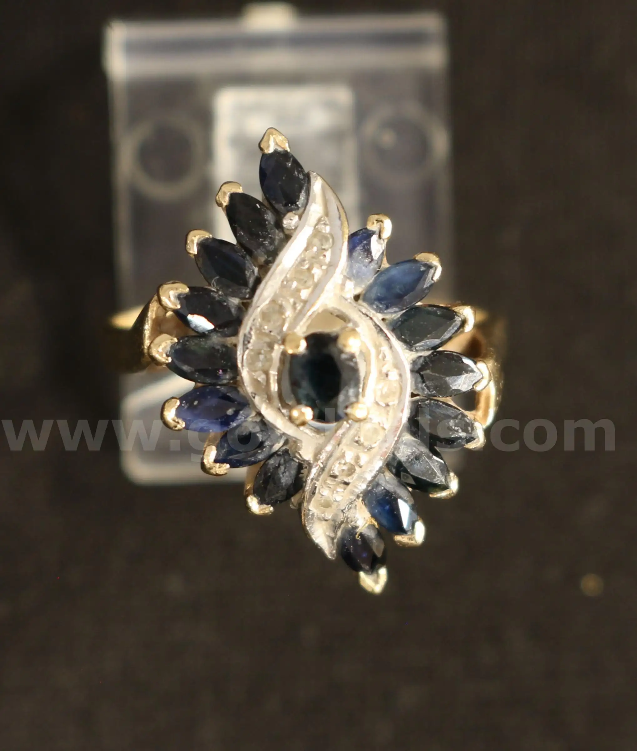 10K Yellow Gold Diamond Ring With Sapphire Stones 3.6 Grams