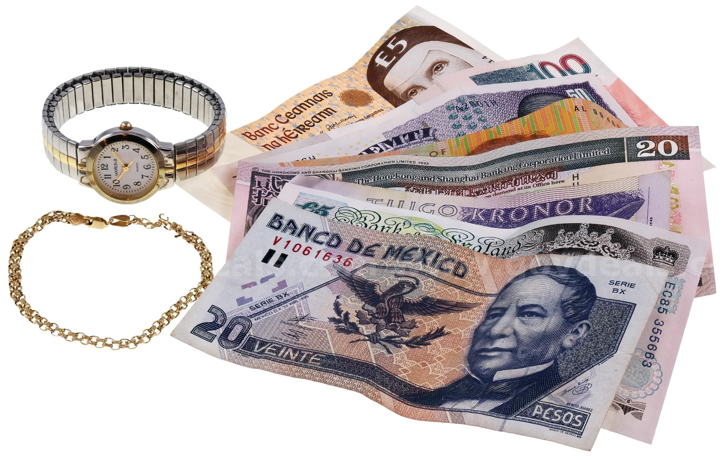 Gold and Foreign Currency Lot