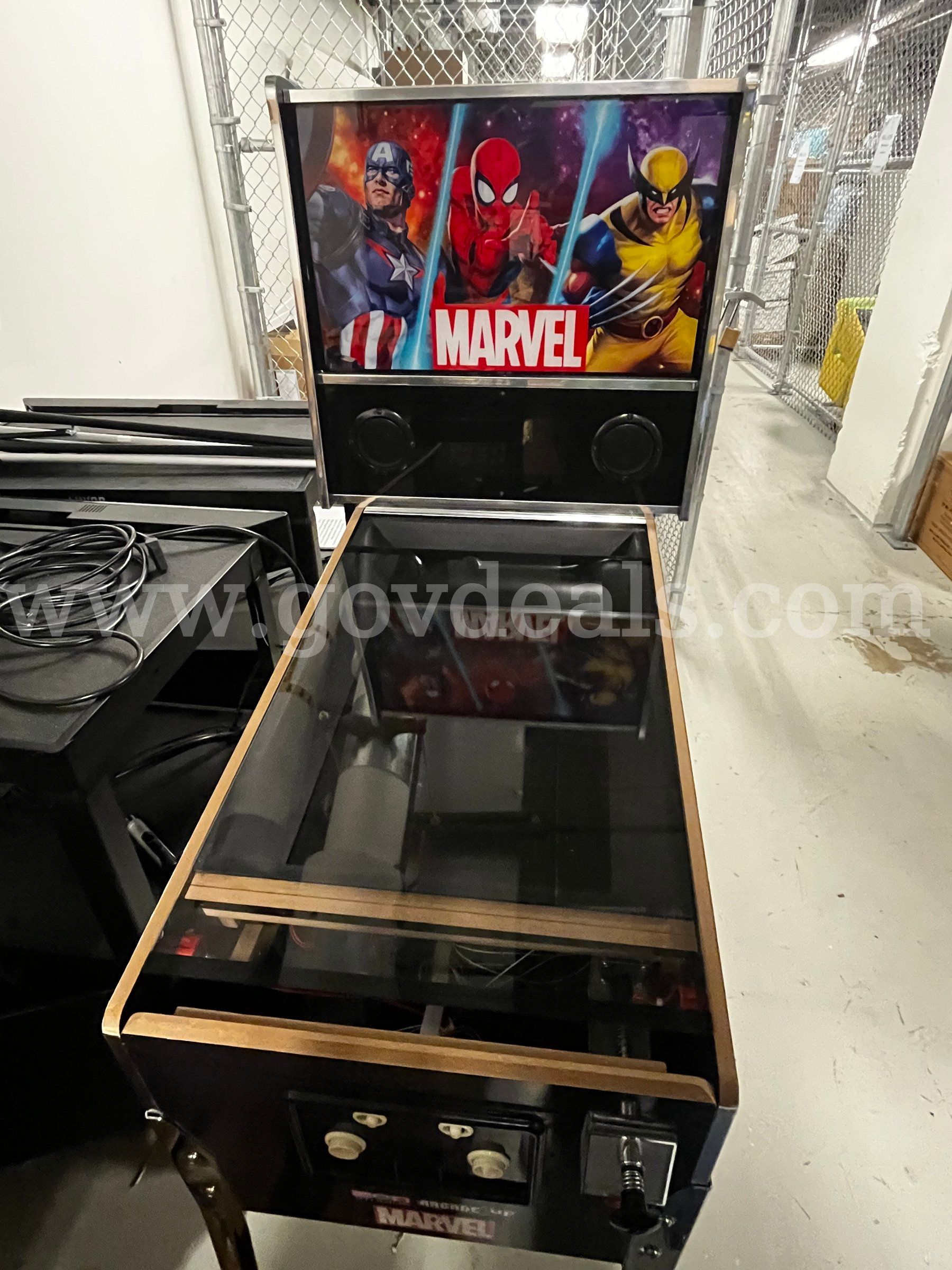 Lot of 2 Arcade Games with stools