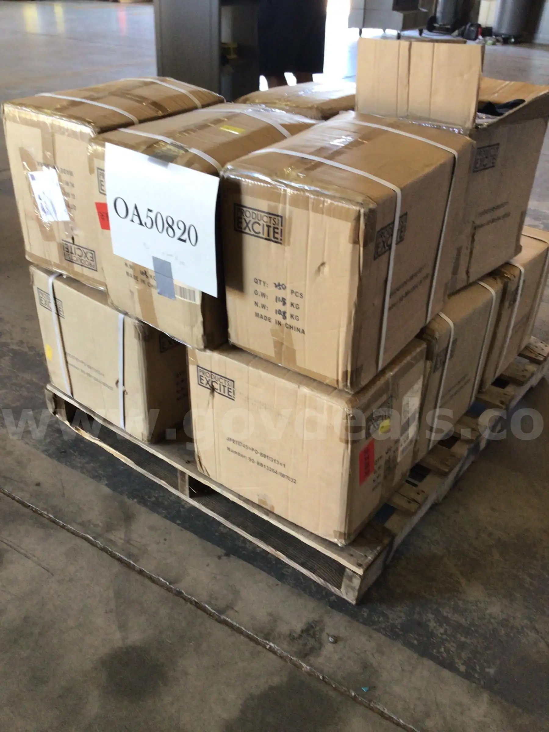 Neck gaiter approximately 12 boxes