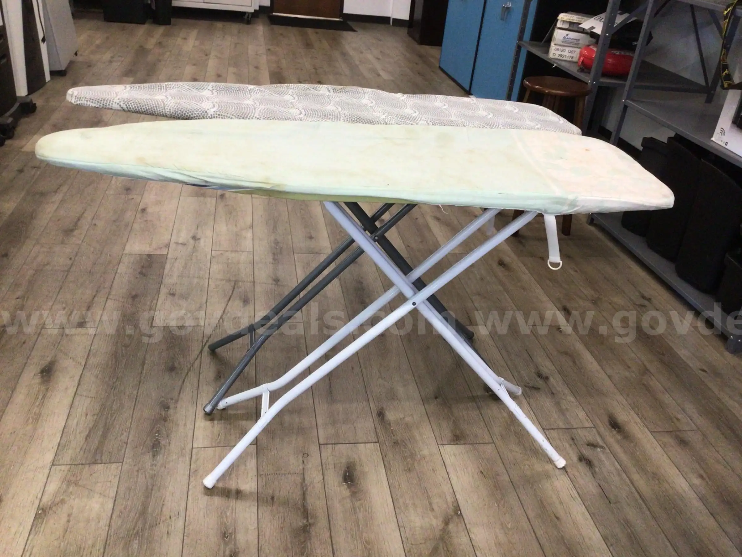 Ironing boards lot of 2