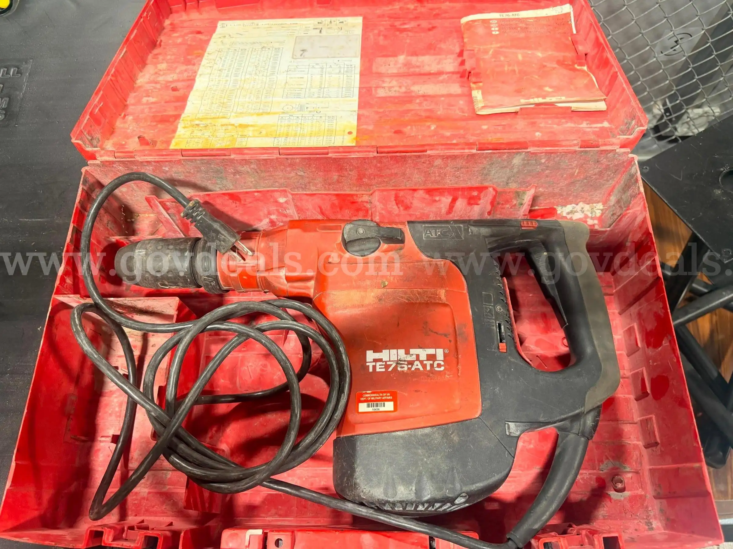 HILTI HAMMER DRILL
