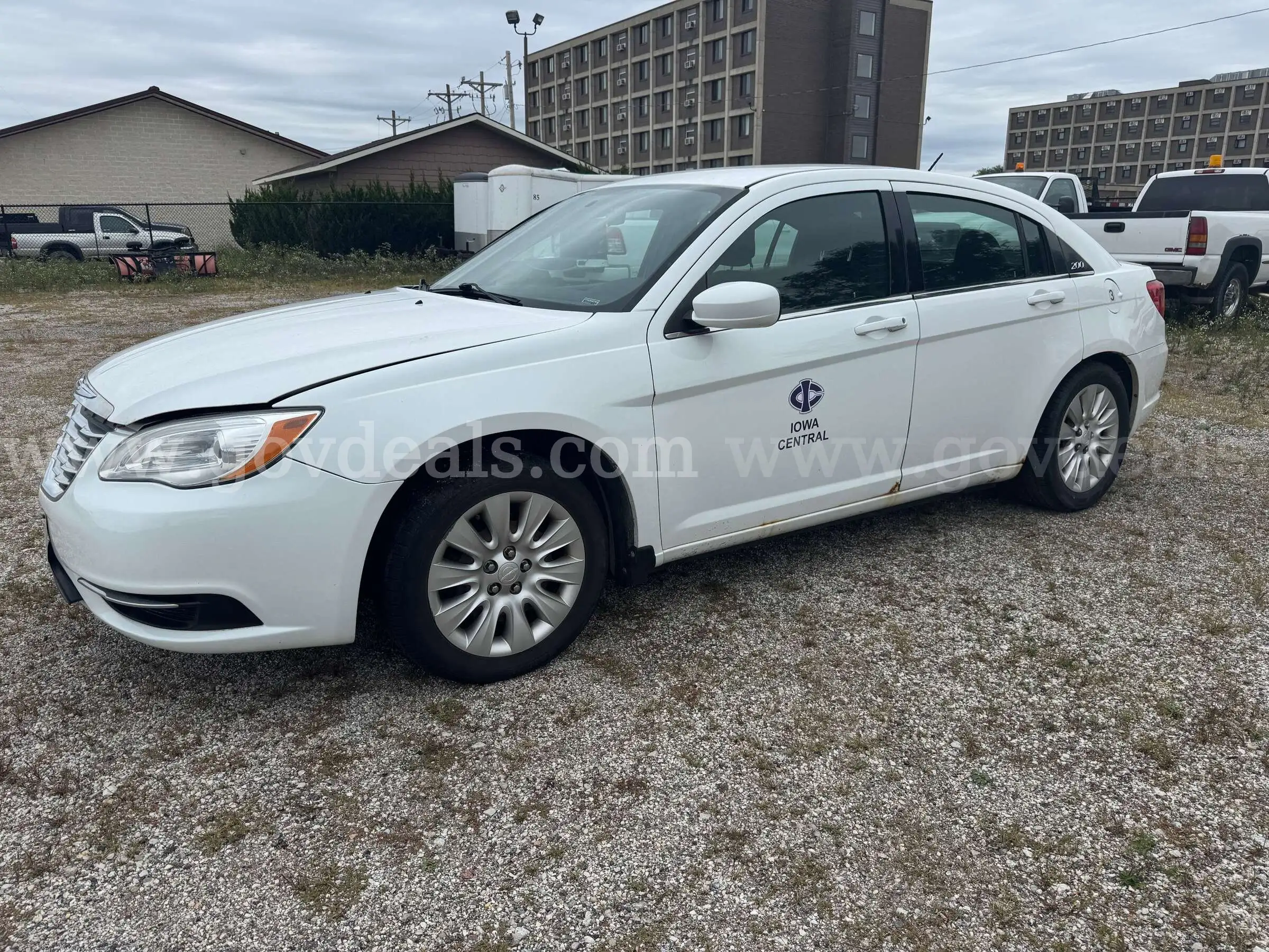 2013 Chrysler 200