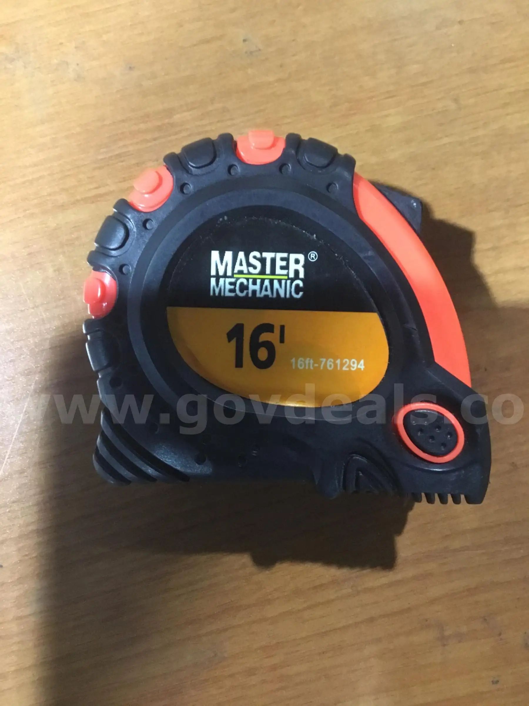 Black & dark orange Master Mechanic measuring tape “DH”