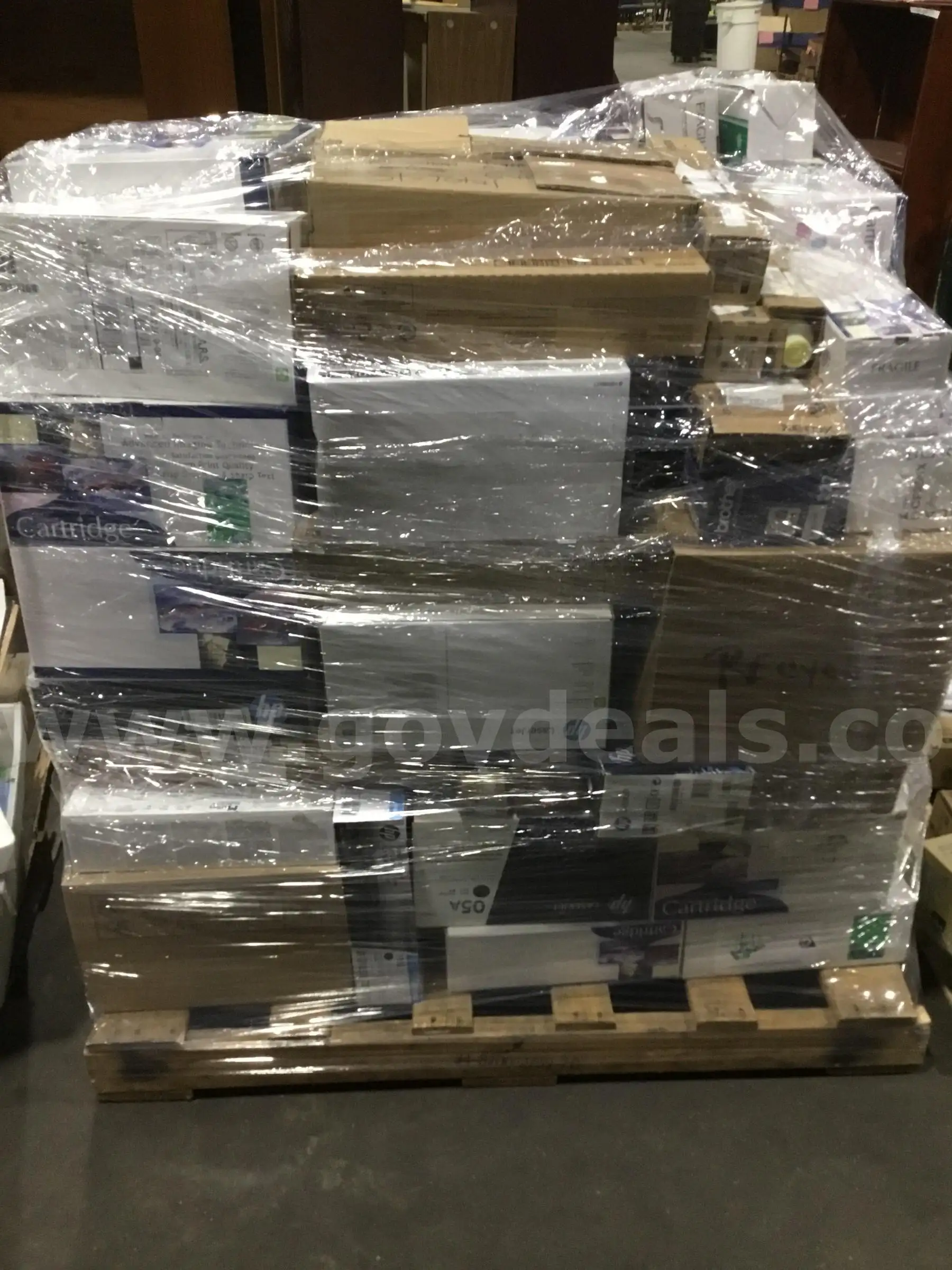 Skid of USED ink cartridges DH