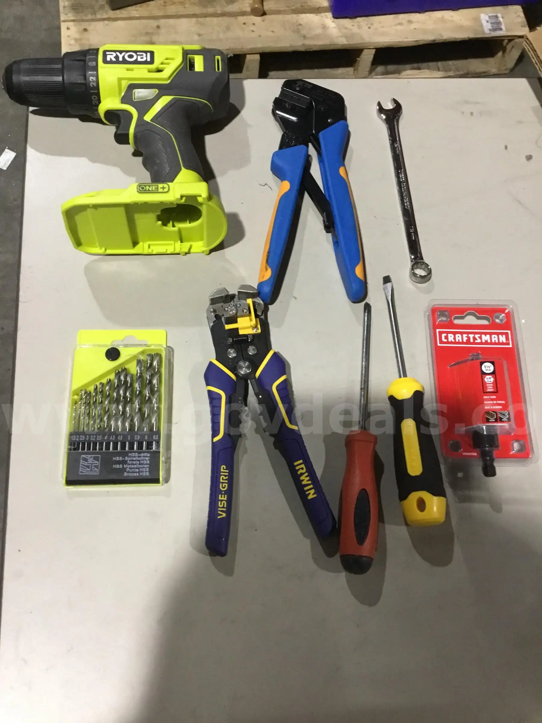 Lot of items-lime green & black drill gun (NO BATTERY INCLUDED) DH