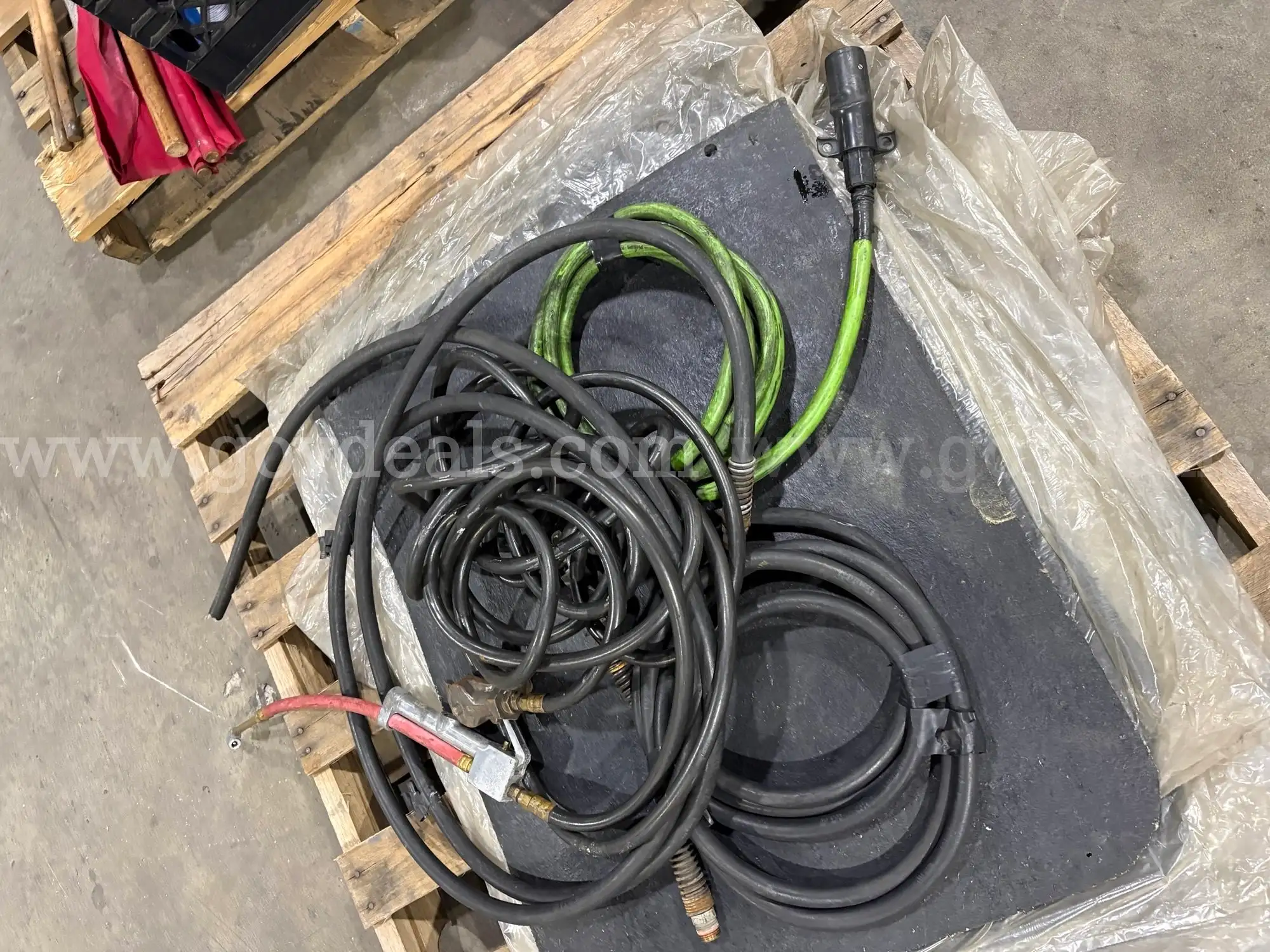Lot of misc tools on a pallet #2 JM