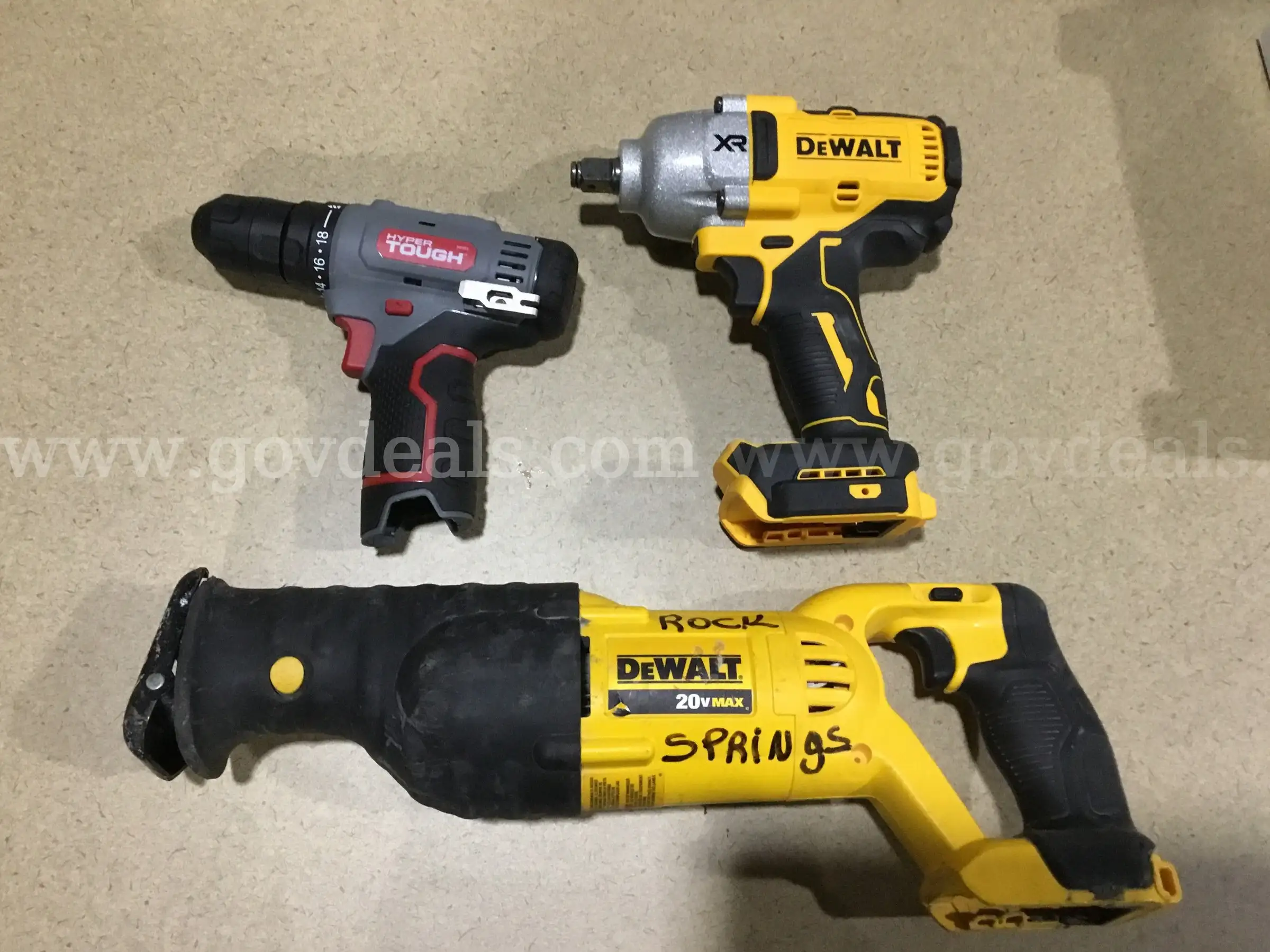 1 Lot of Assorted Cordless Power Tools