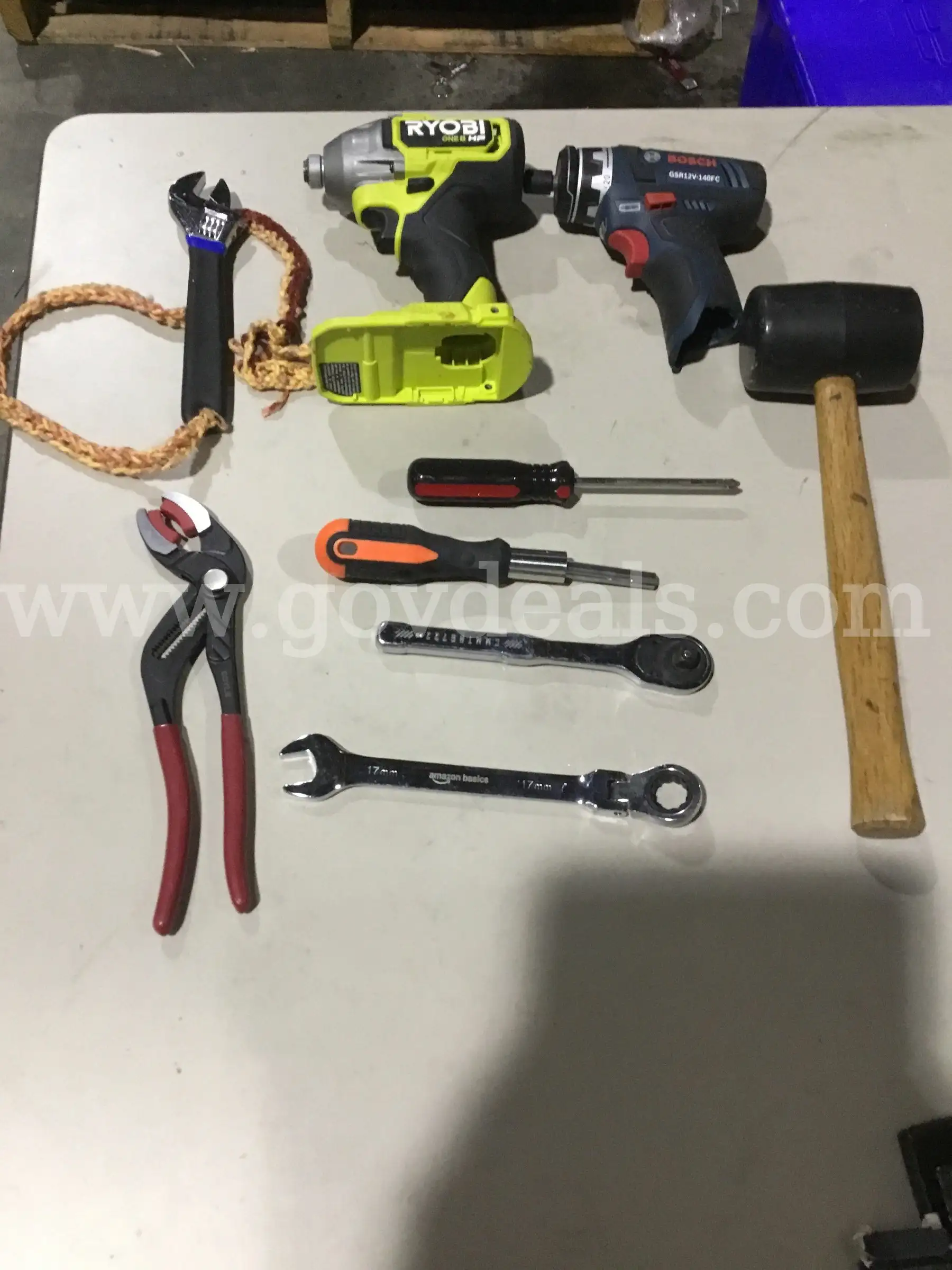 Lot of tools-alligator pliers with a burgundy padding DH