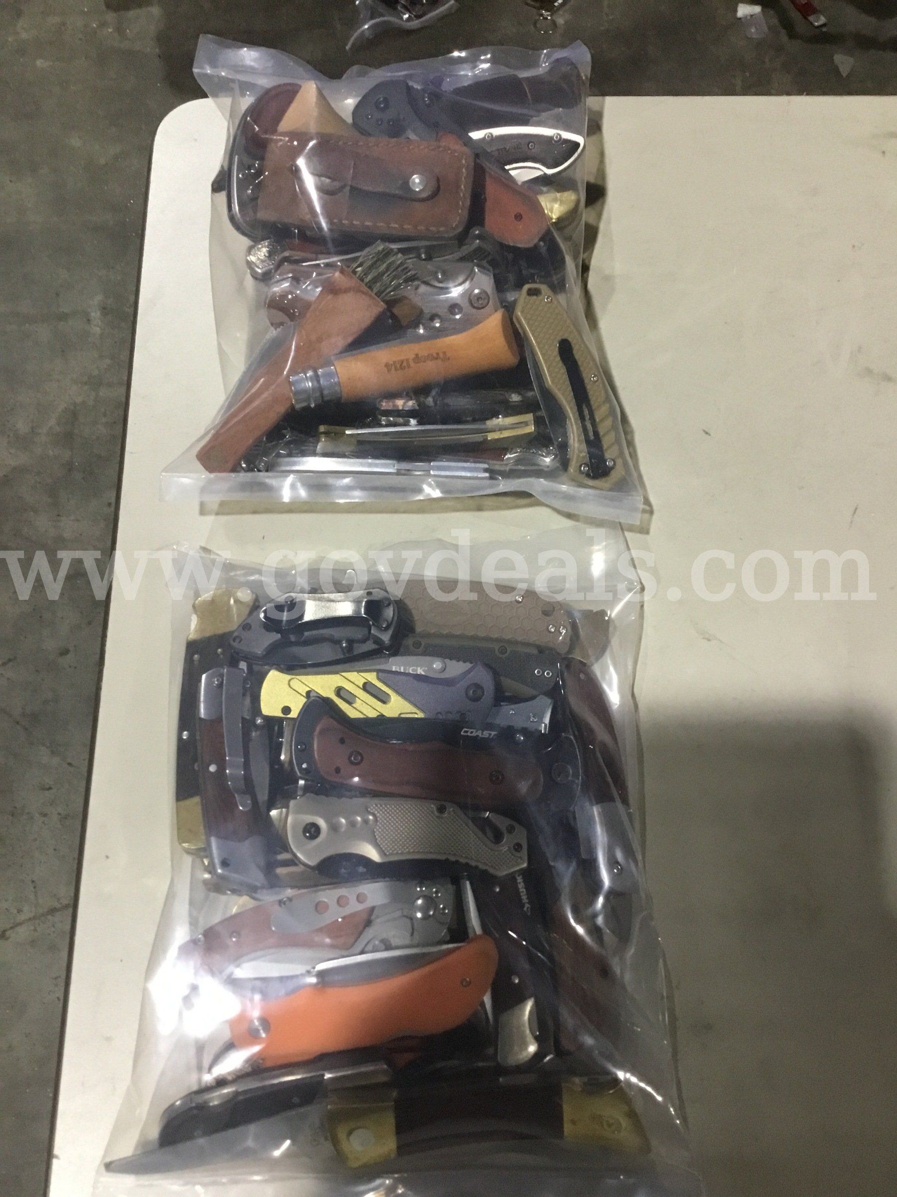 Knife Lot
