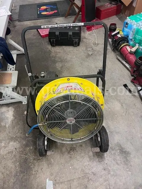 Tempest 18 positive pressure fan