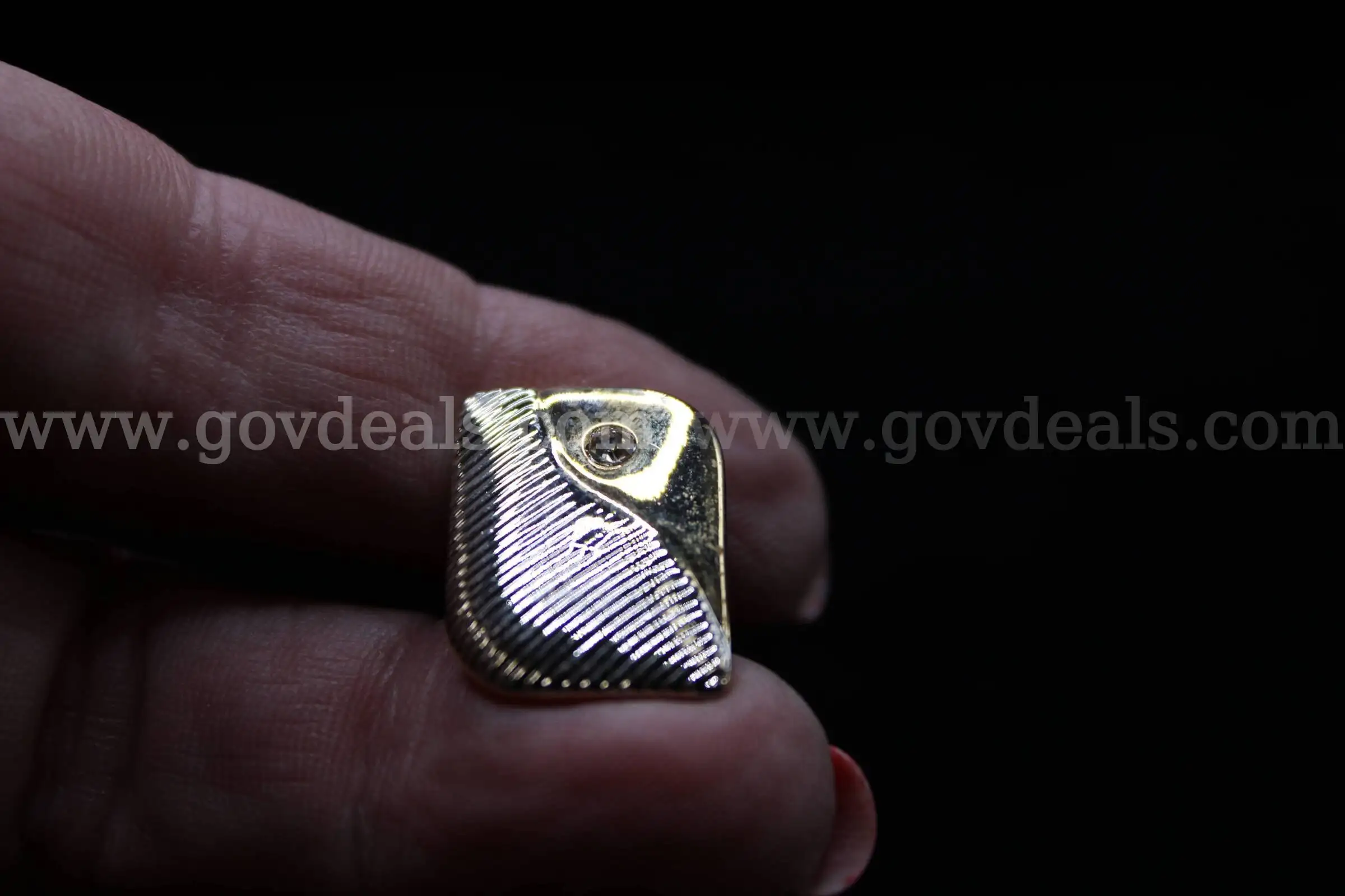 CUFF LINK (1) MISC PC (1)