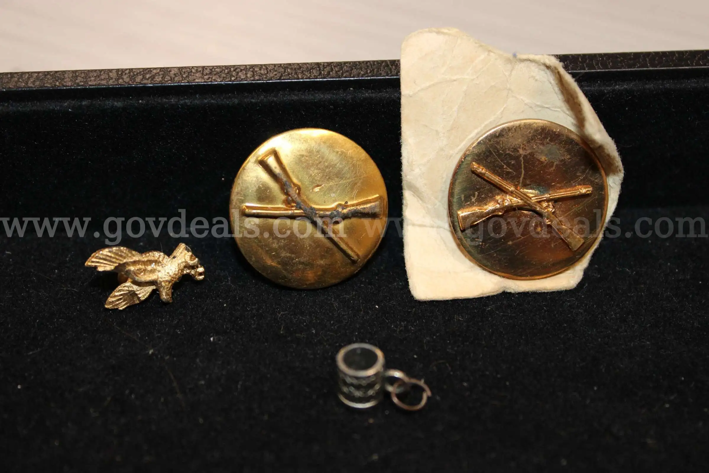 3 GOLD PINS 1 SILVER CHARM