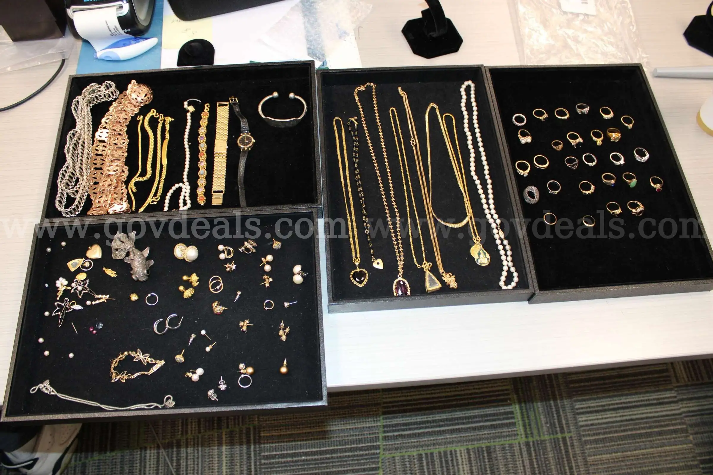Jewelry & Watch