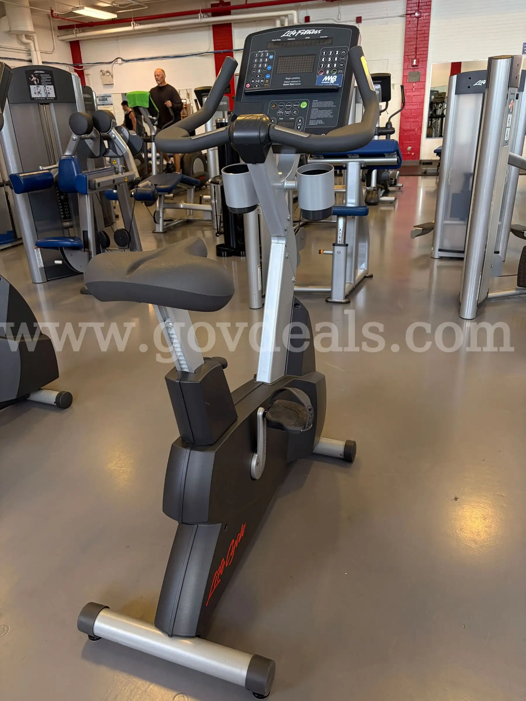 LIFE FITNESS BIKE