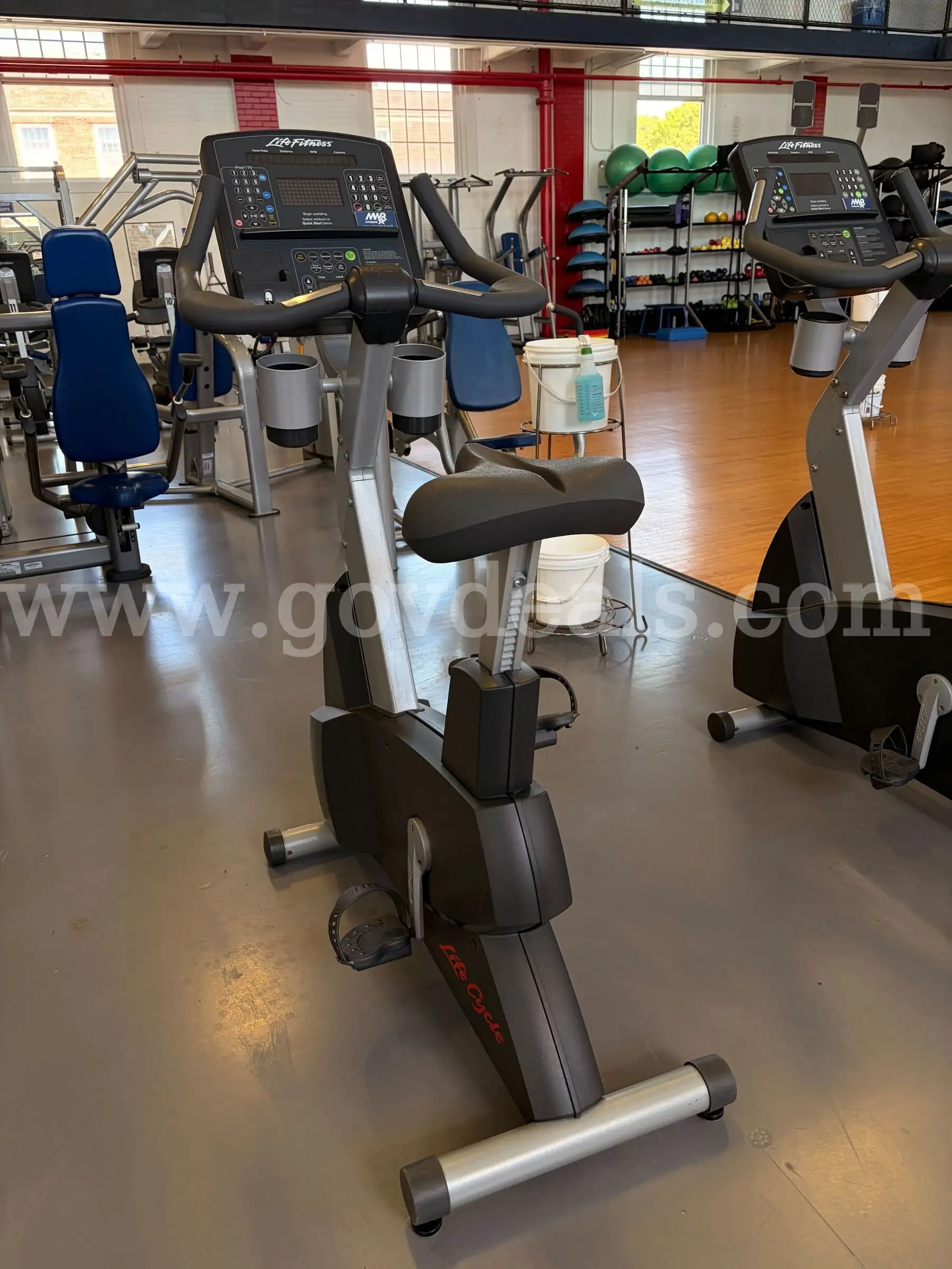 2012 LIFE FITNESS CLSC