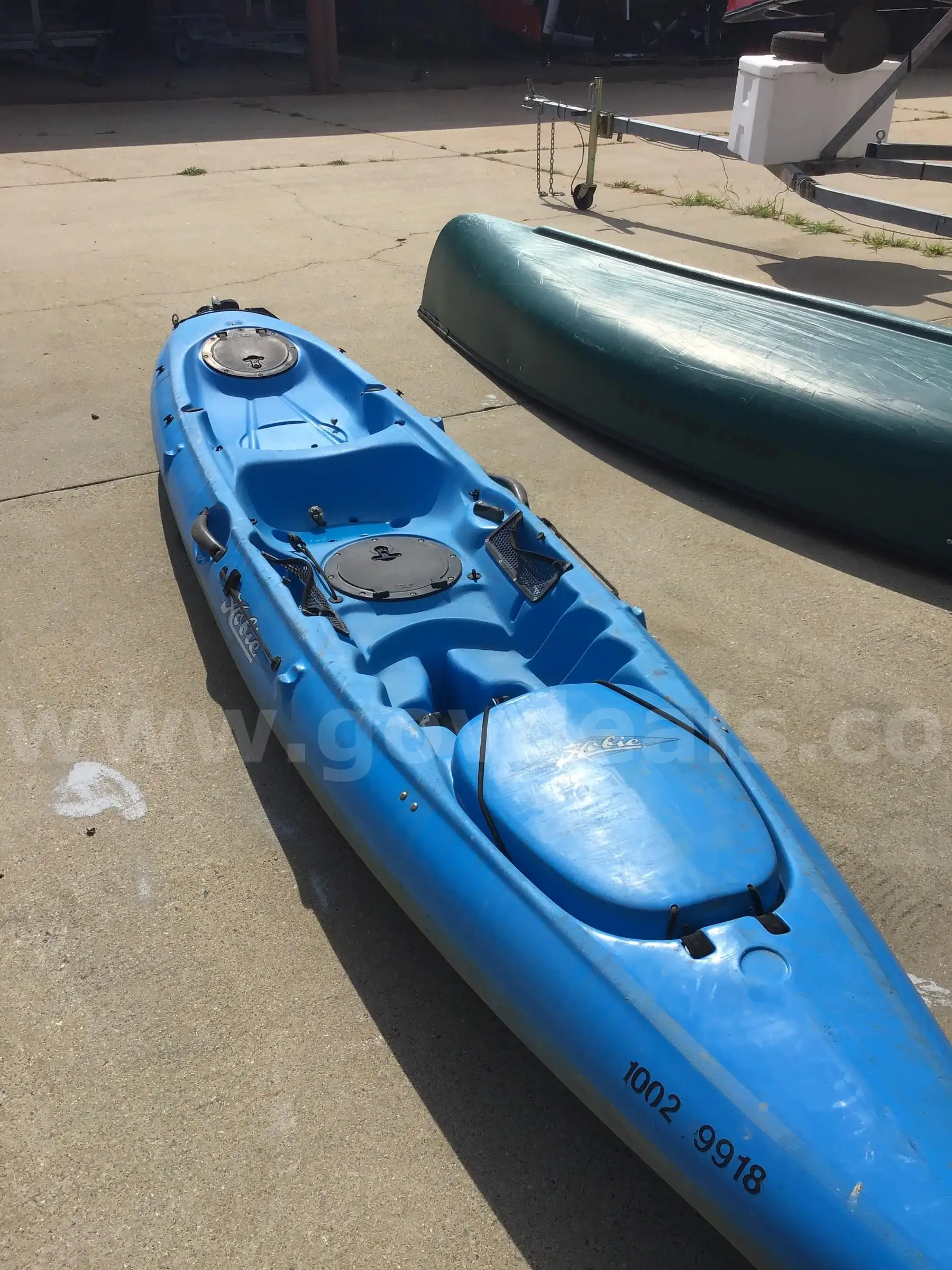 KAYAK #6 MIRAGE REVOLUTION 13 (BLUE)