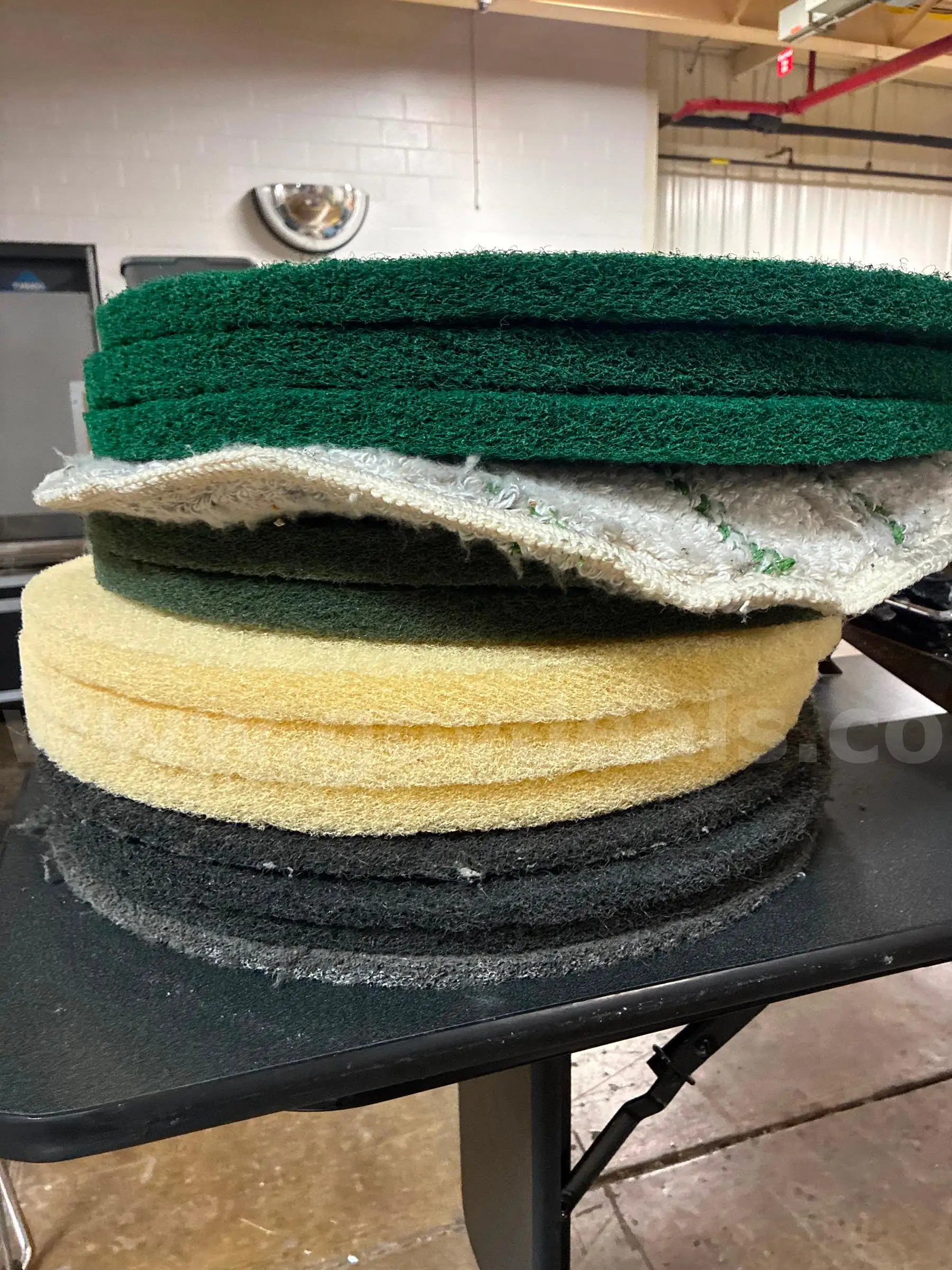 Floor Buffer Cleaning Pads - 13 Pack