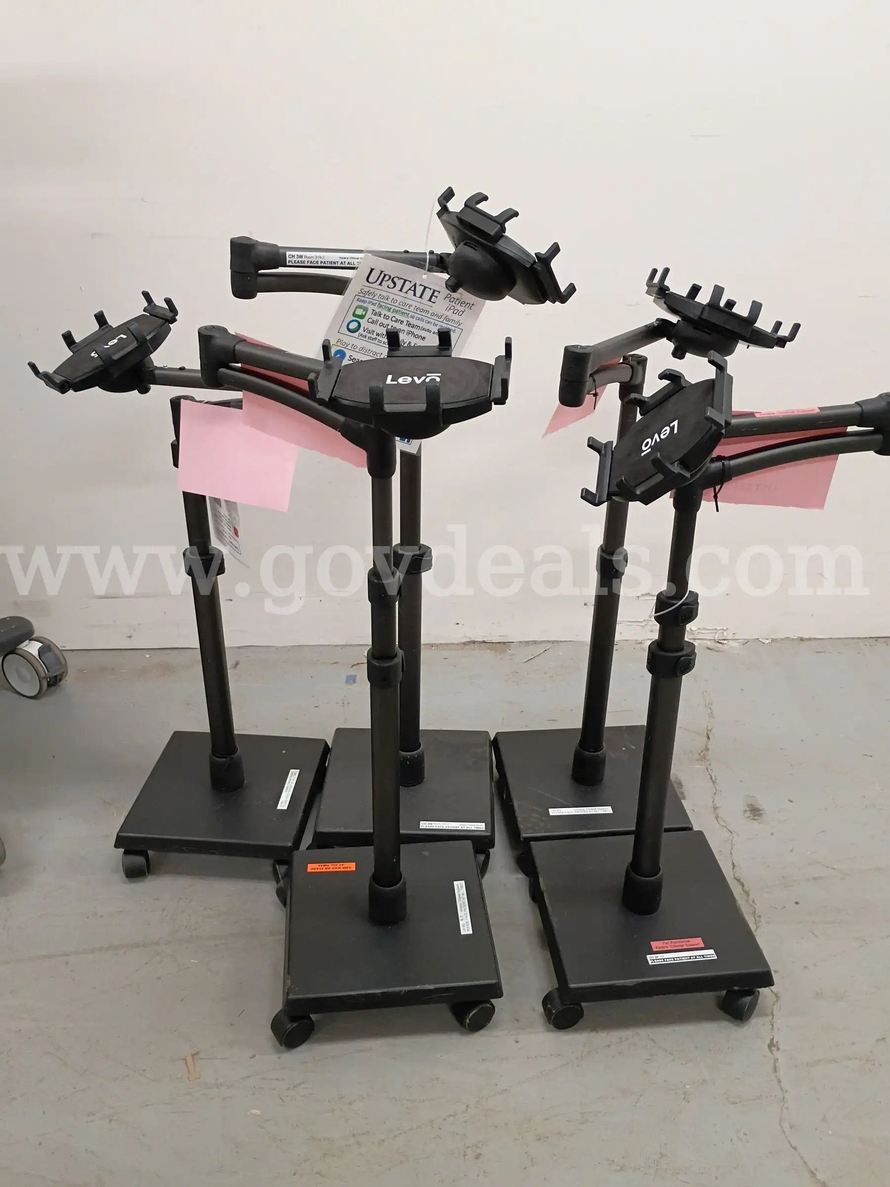 Lot of (5) Levo Tablet Stands on Wheels