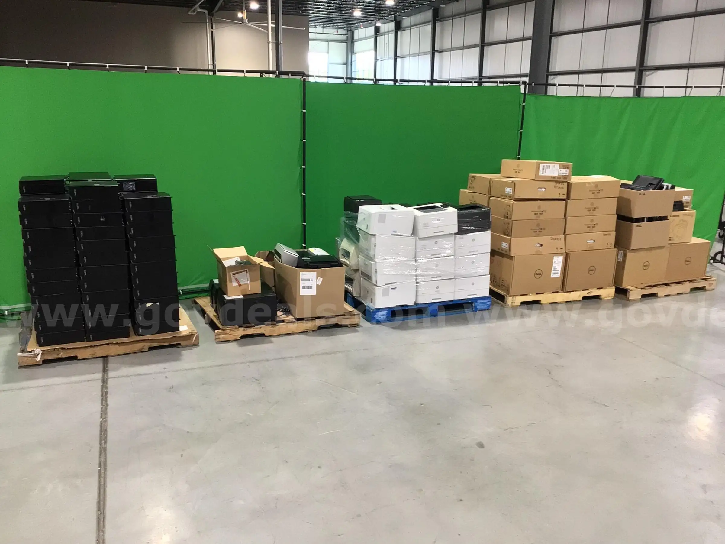 (5) Pallets of Approx. (224) Items of Various Electronic Equipment
