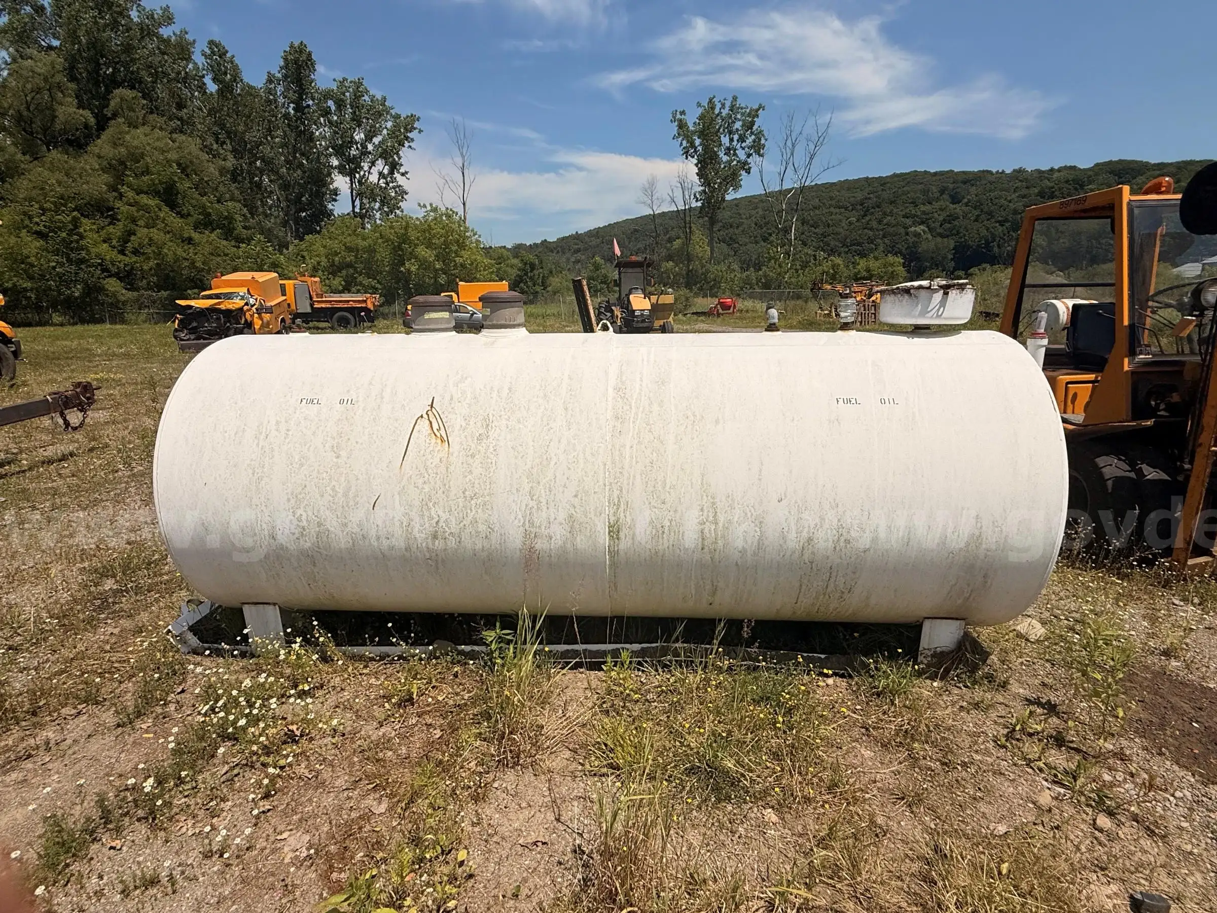 1 000 Gallon Secondary Containment Above Ground Tank