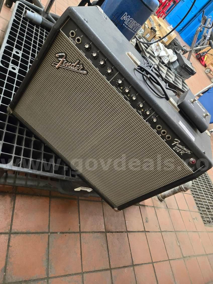 Fender Frontman 212R
