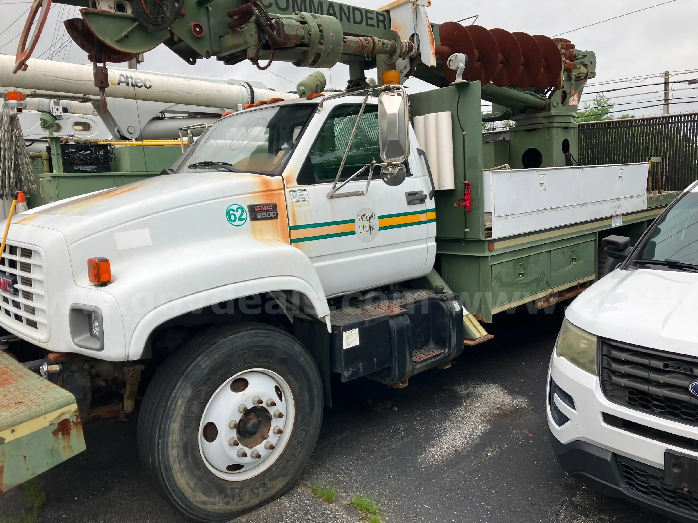 2002 GMC C8500