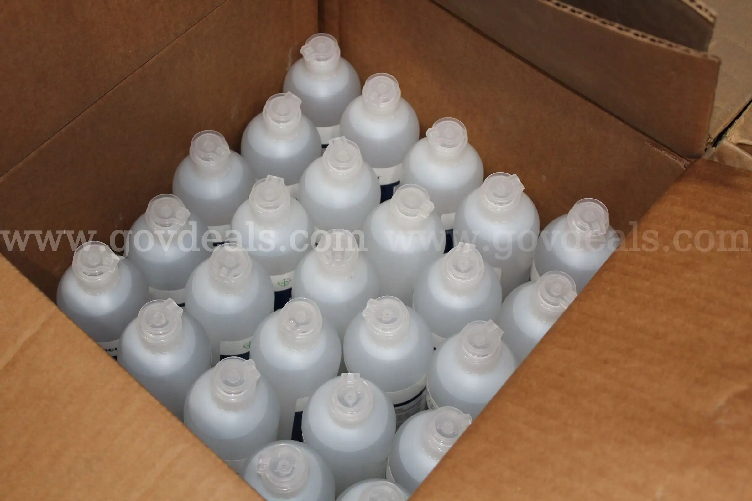 Bulk Hand Sanitizer Lot 3 Pallets 3 582 Bottles (16oz)
