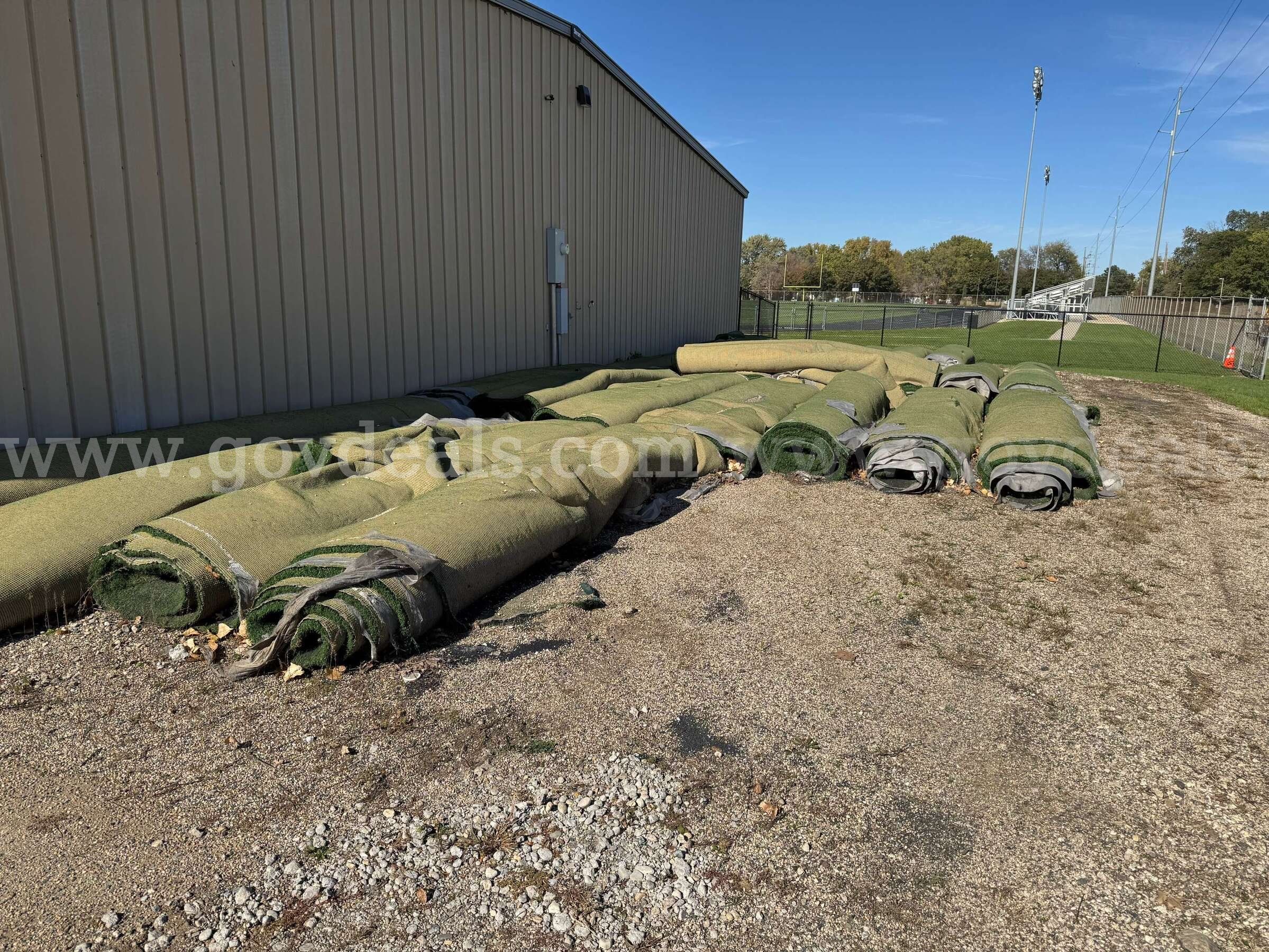 Listing is for approximately 26 rolls of artificial turf. Each roll is approximately 15 X20 .