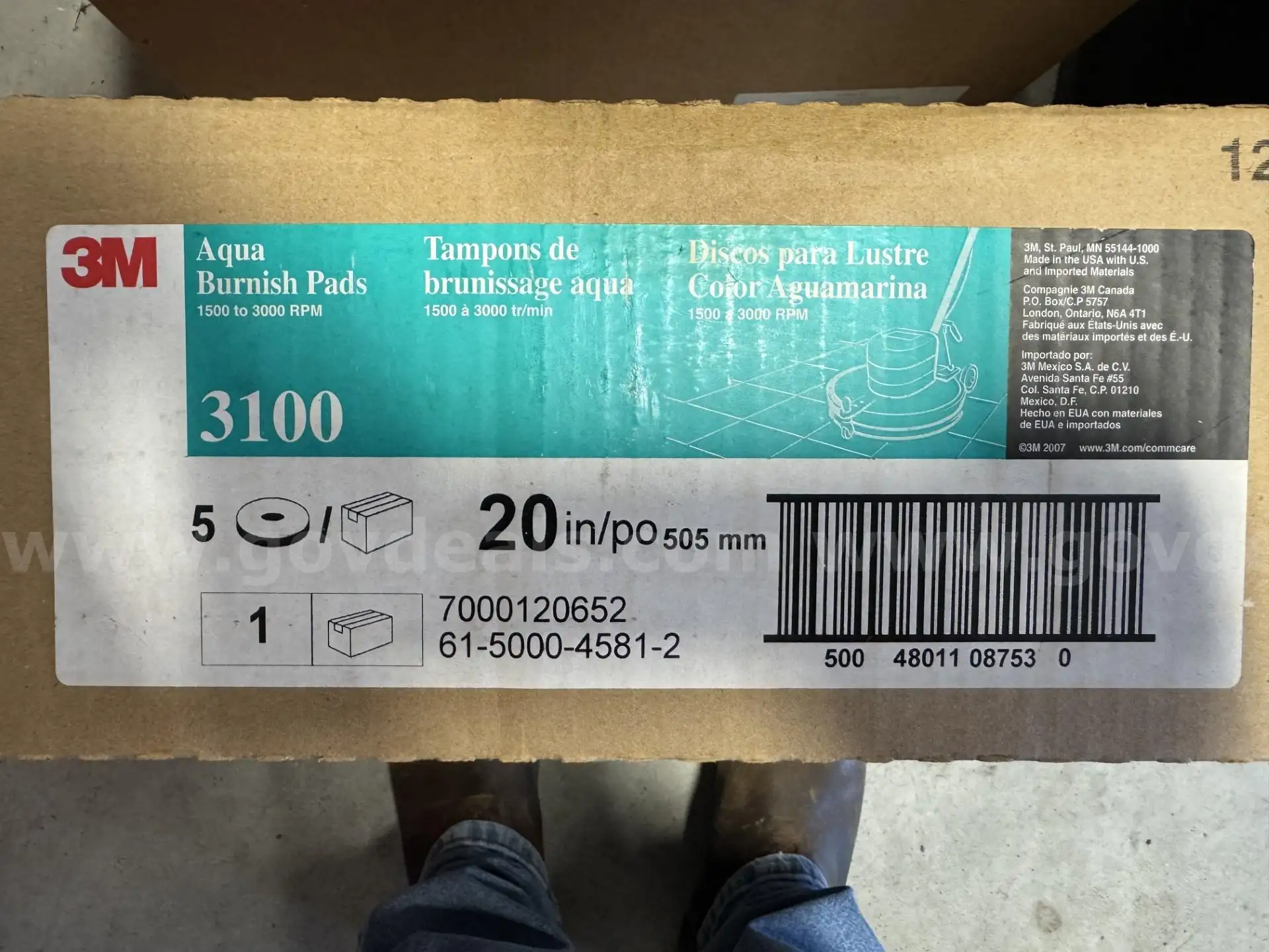 20 3M 3100 Aqua Burnish Pad