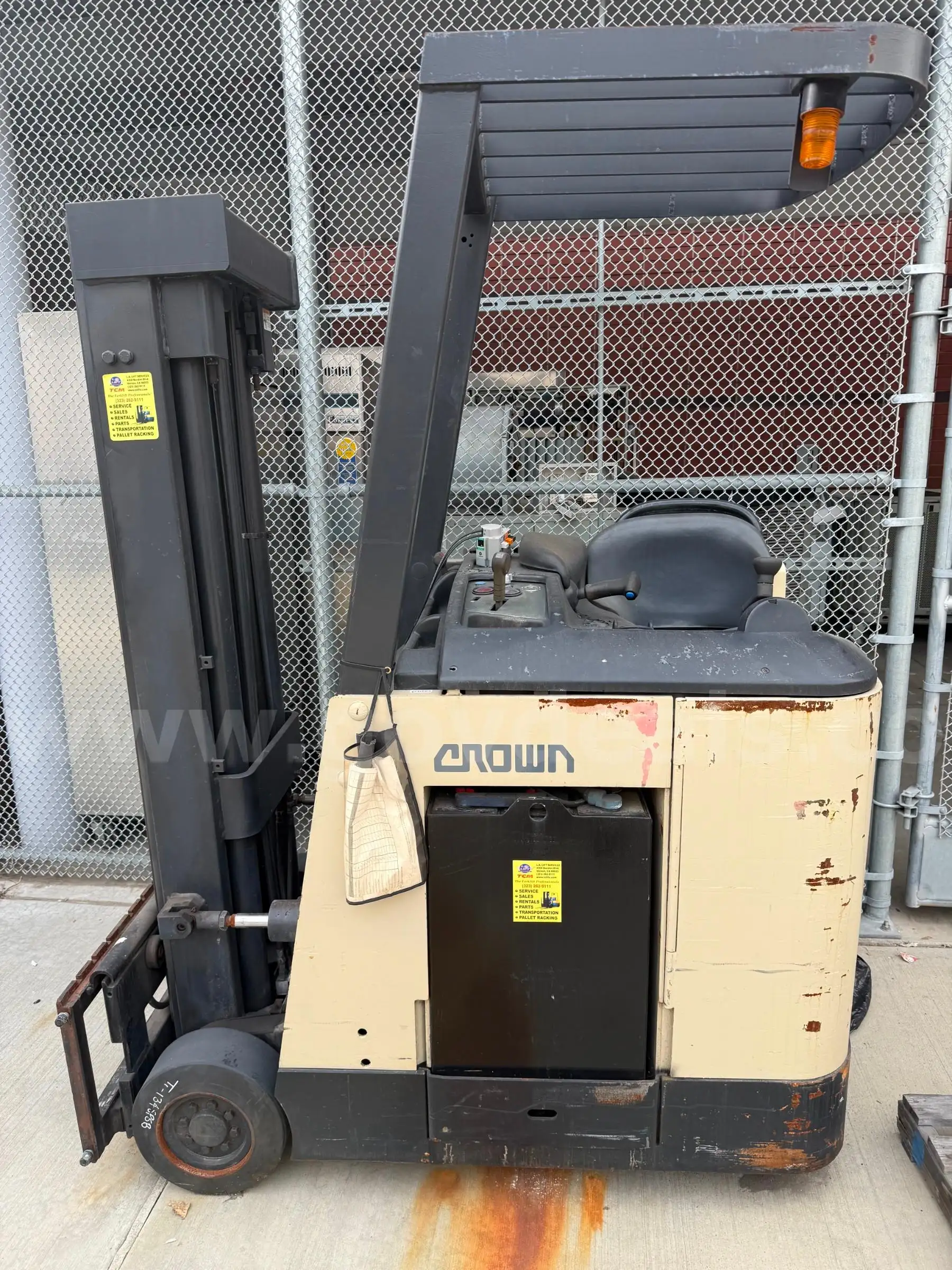 Crown & EnerSys RC3020-30 & D3G-18-850