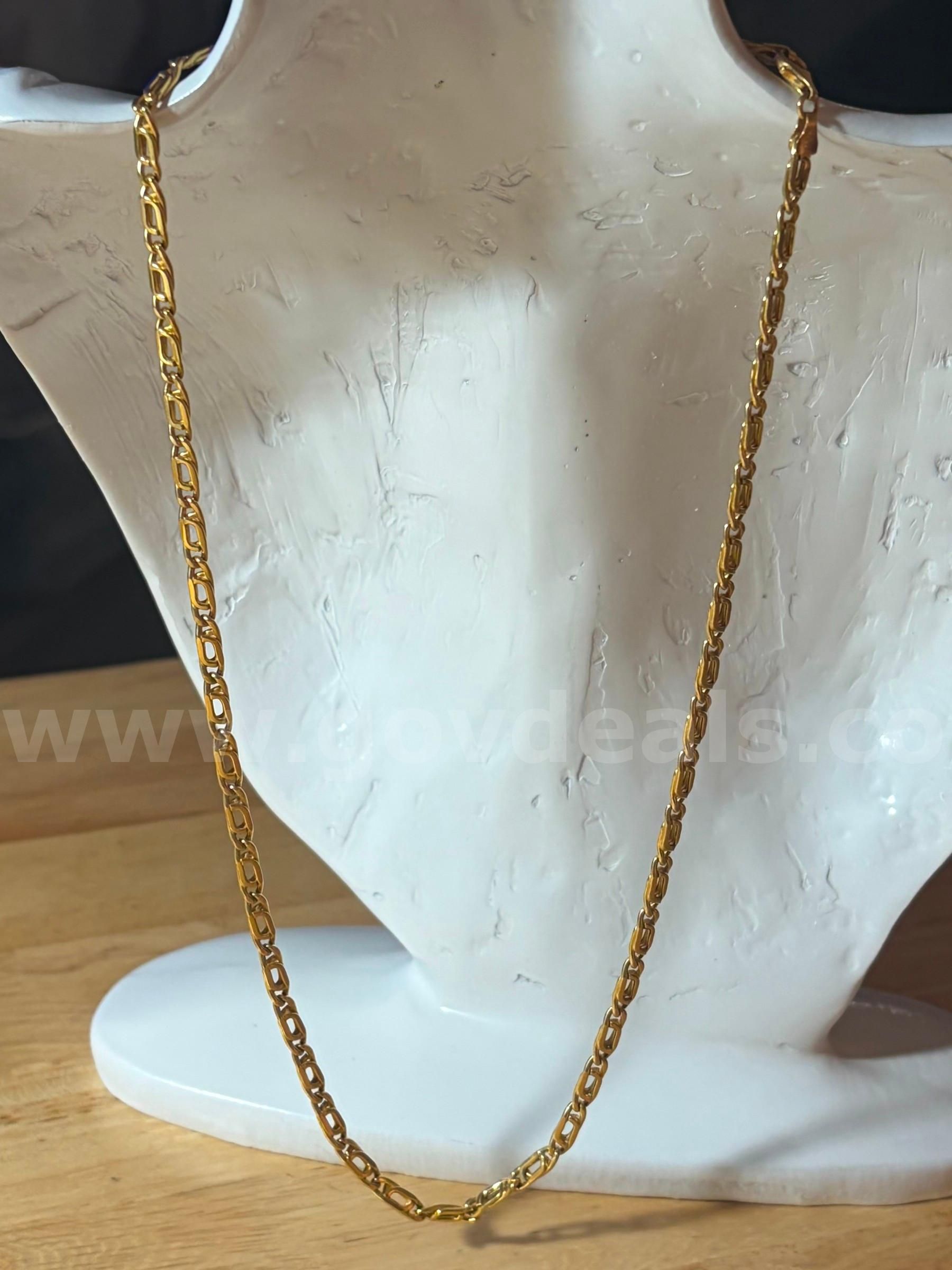 TiDDRs Gorgeous Solid 14K Italian Gold 18 4mm Link Chain Necklace. Evaluated by a jeweler. 8.85g of