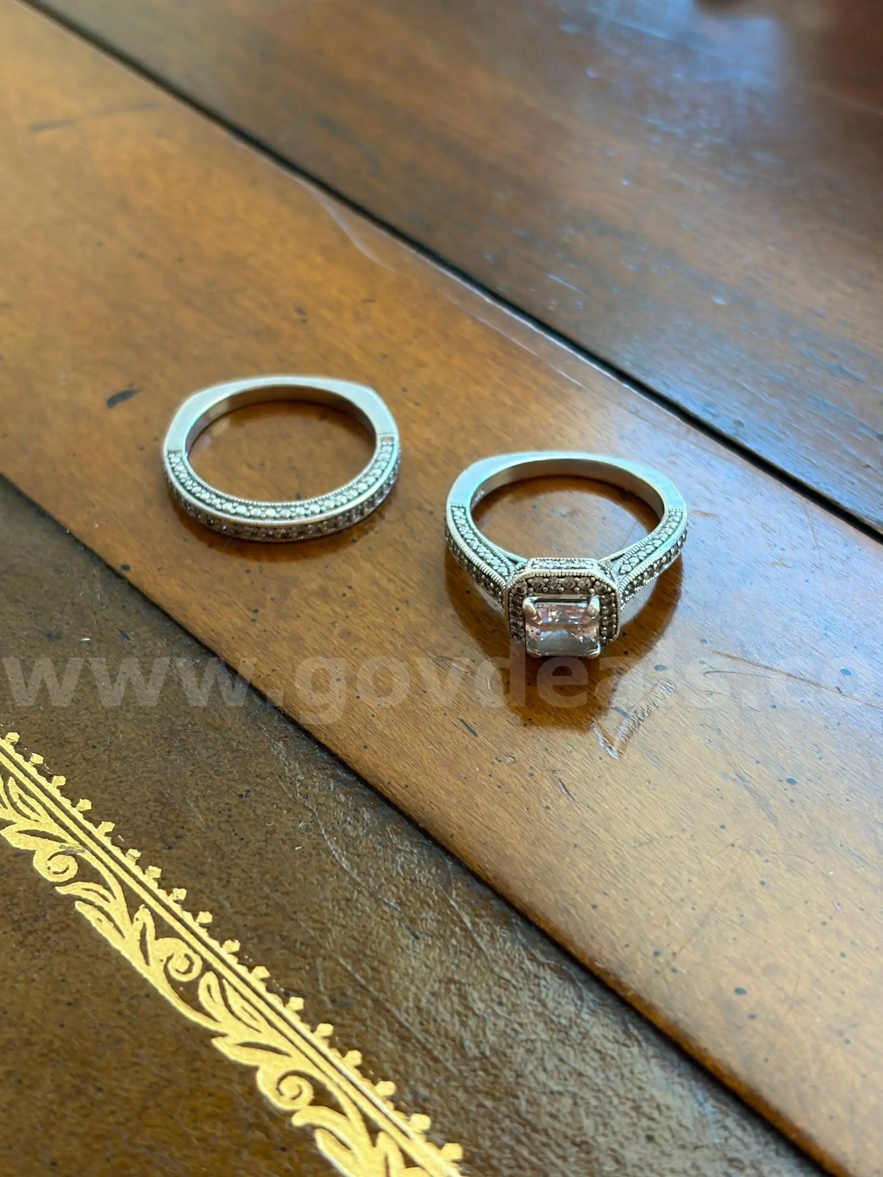 Vintage 925 Sterling Silver CZ Engagement Ring and Wedding Band. Both size 6.5. Engagement ring slig