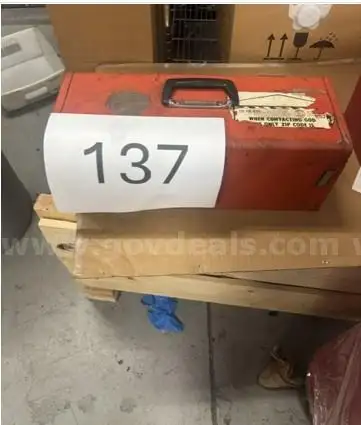 Toolbox - Lot # 135 136 137 138
