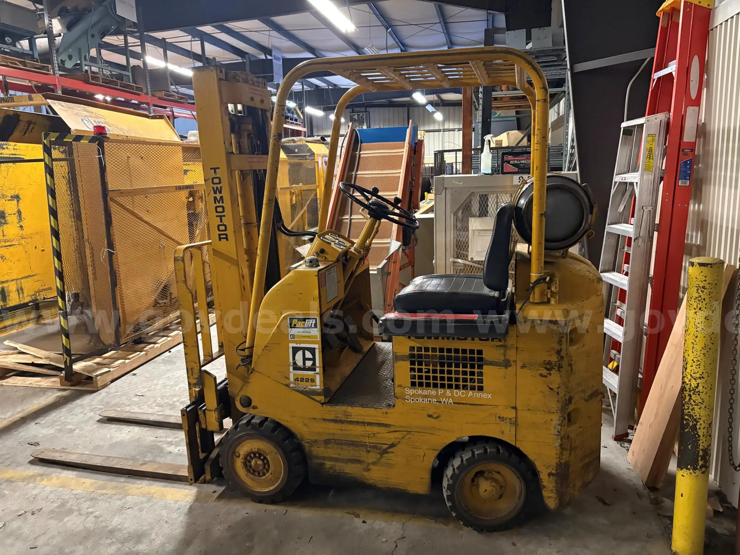 Caterpillar 422S
